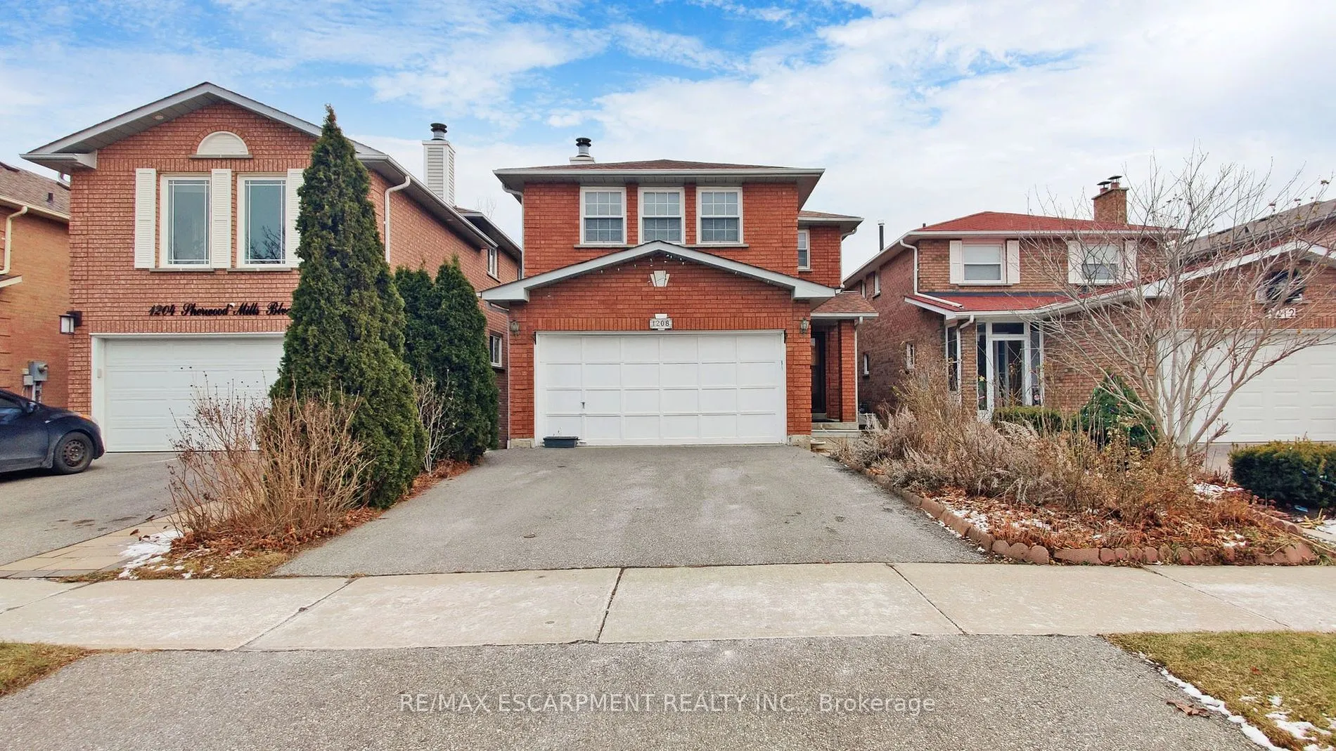 1208 Sherwood Mills Blvd
