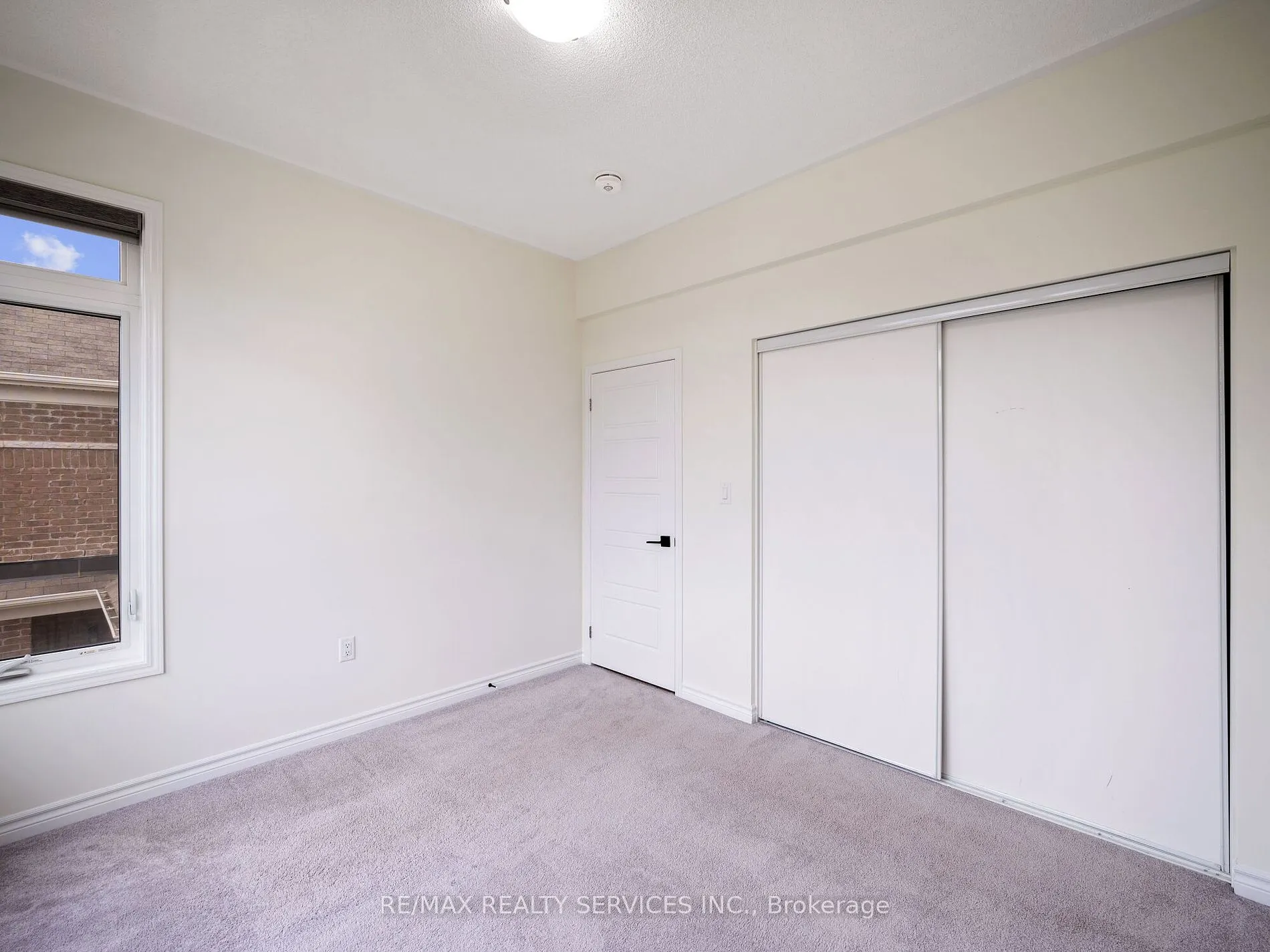 72 Circus Cres