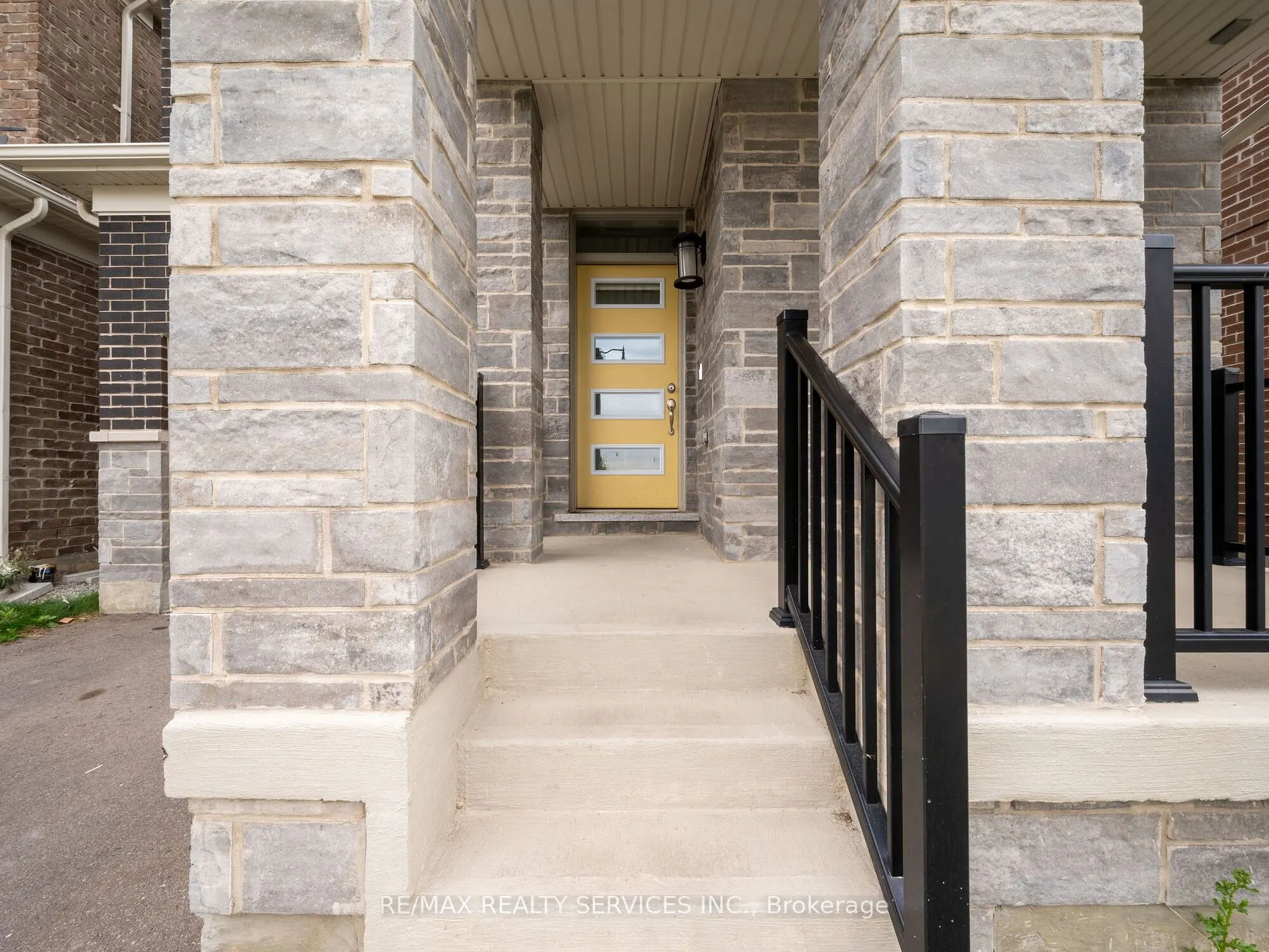 72 Circus Cres