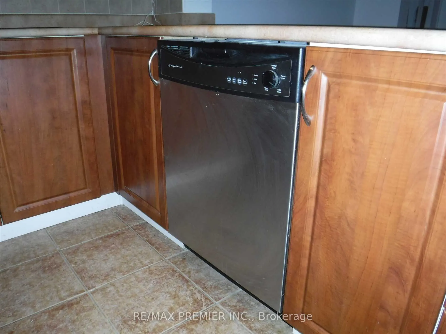 55 George Appleton Way, #1039
