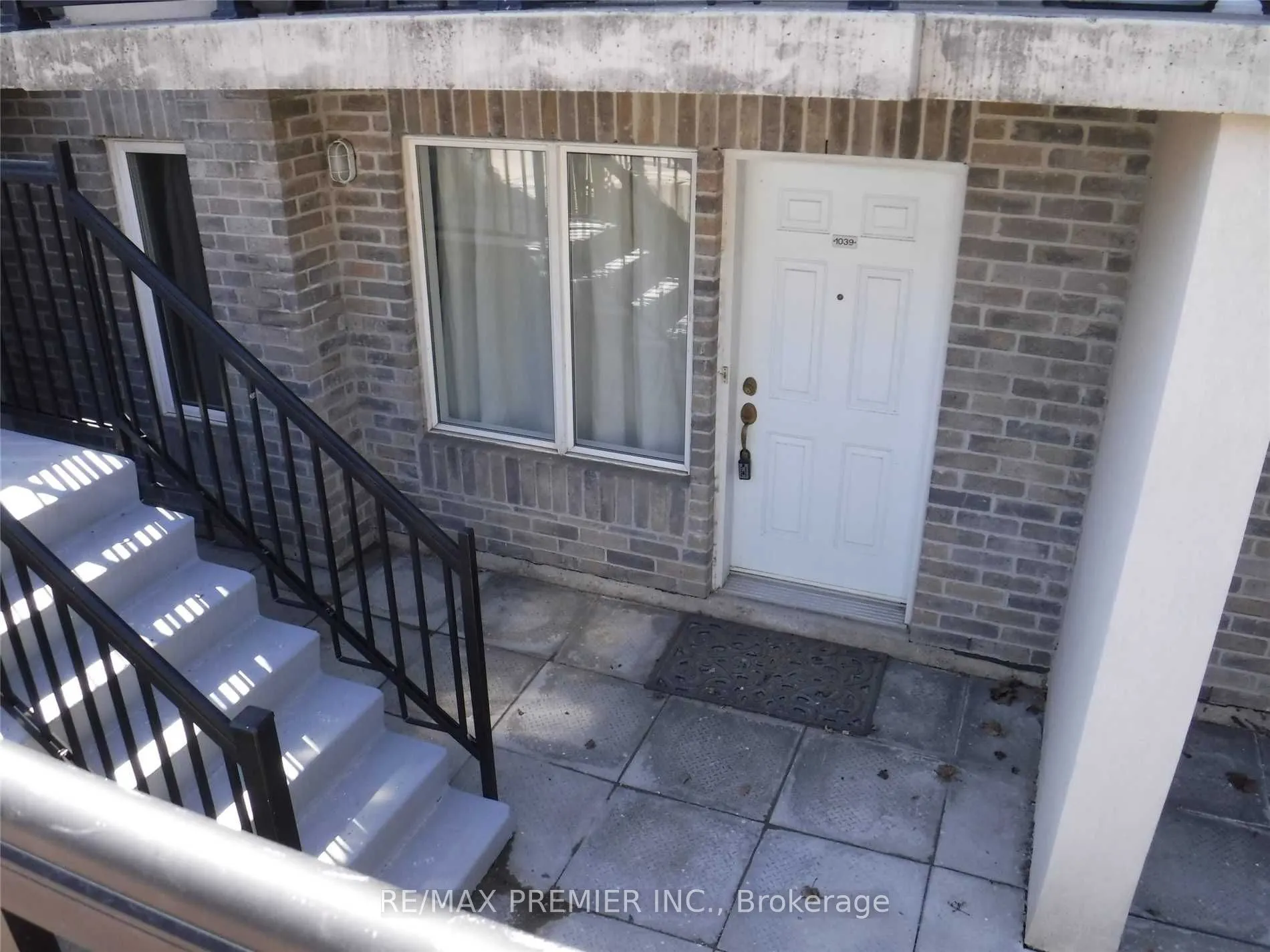 55 George Appleton Way, #1039