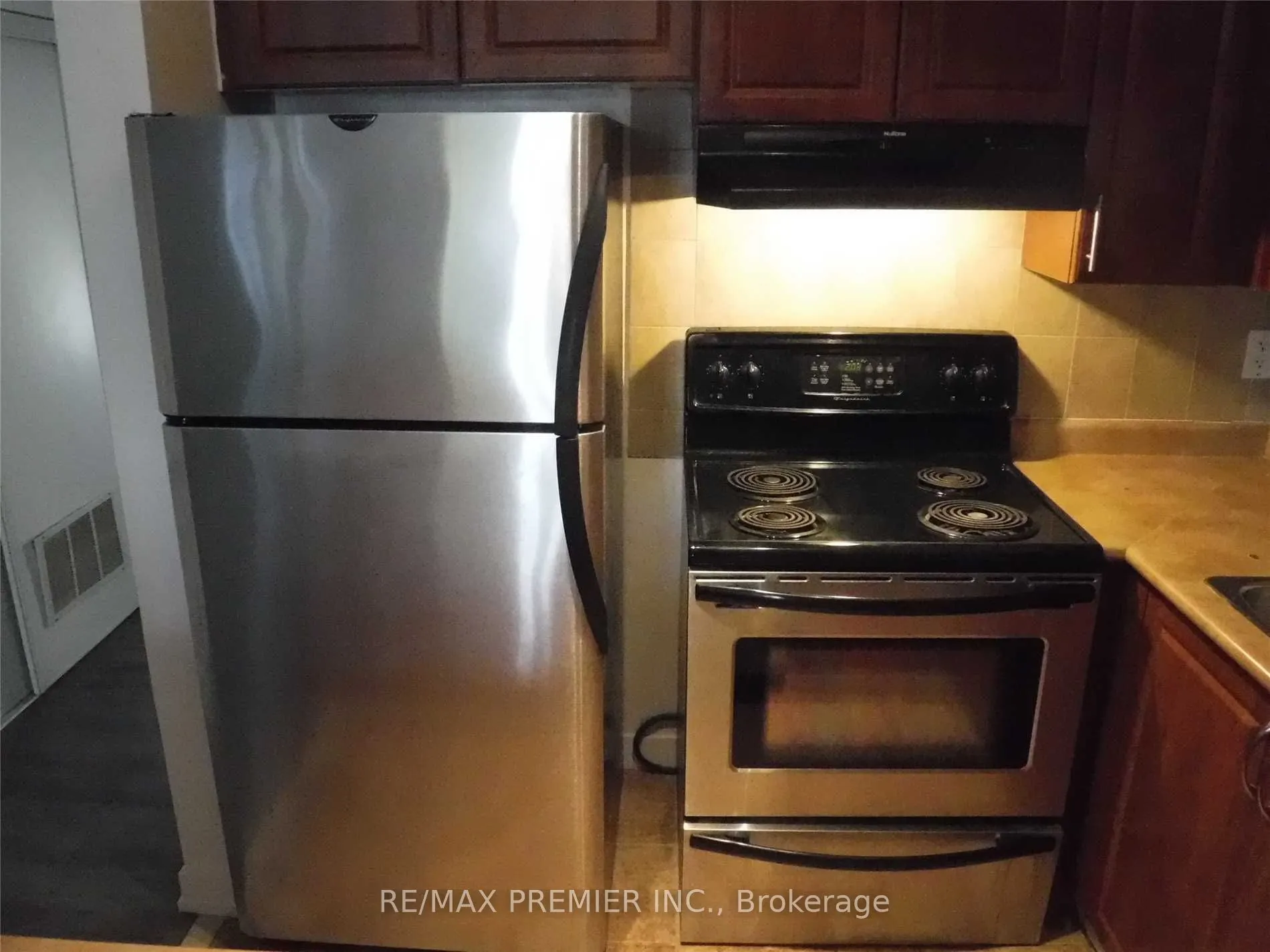 55 George Appleton Way, #1039