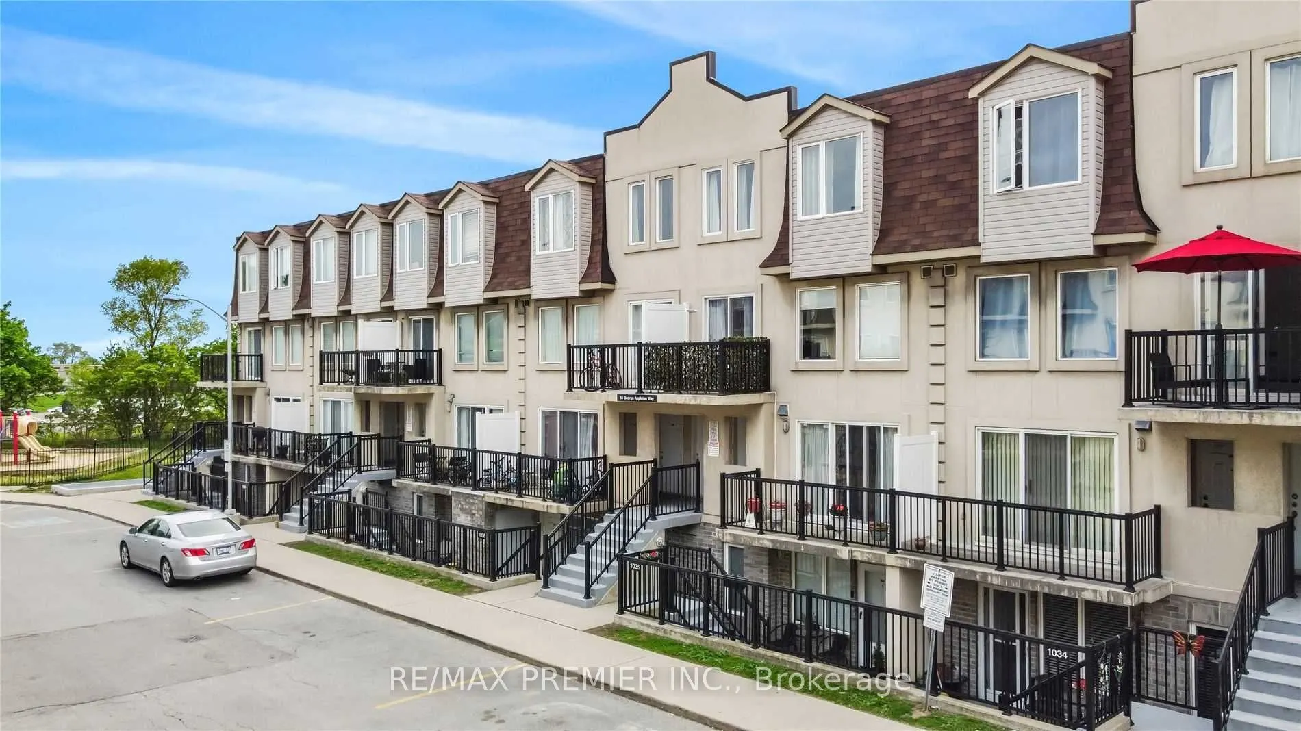 55 George Appleton Way, #1039