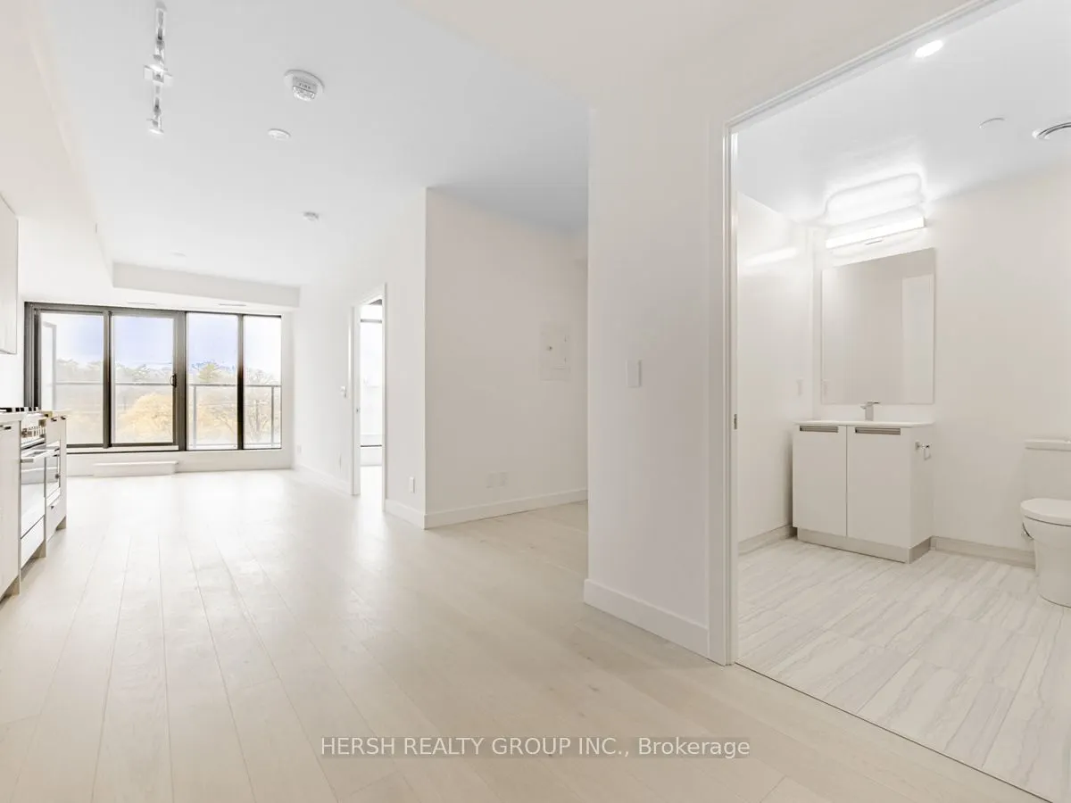 160 Kingsway Cres, #411