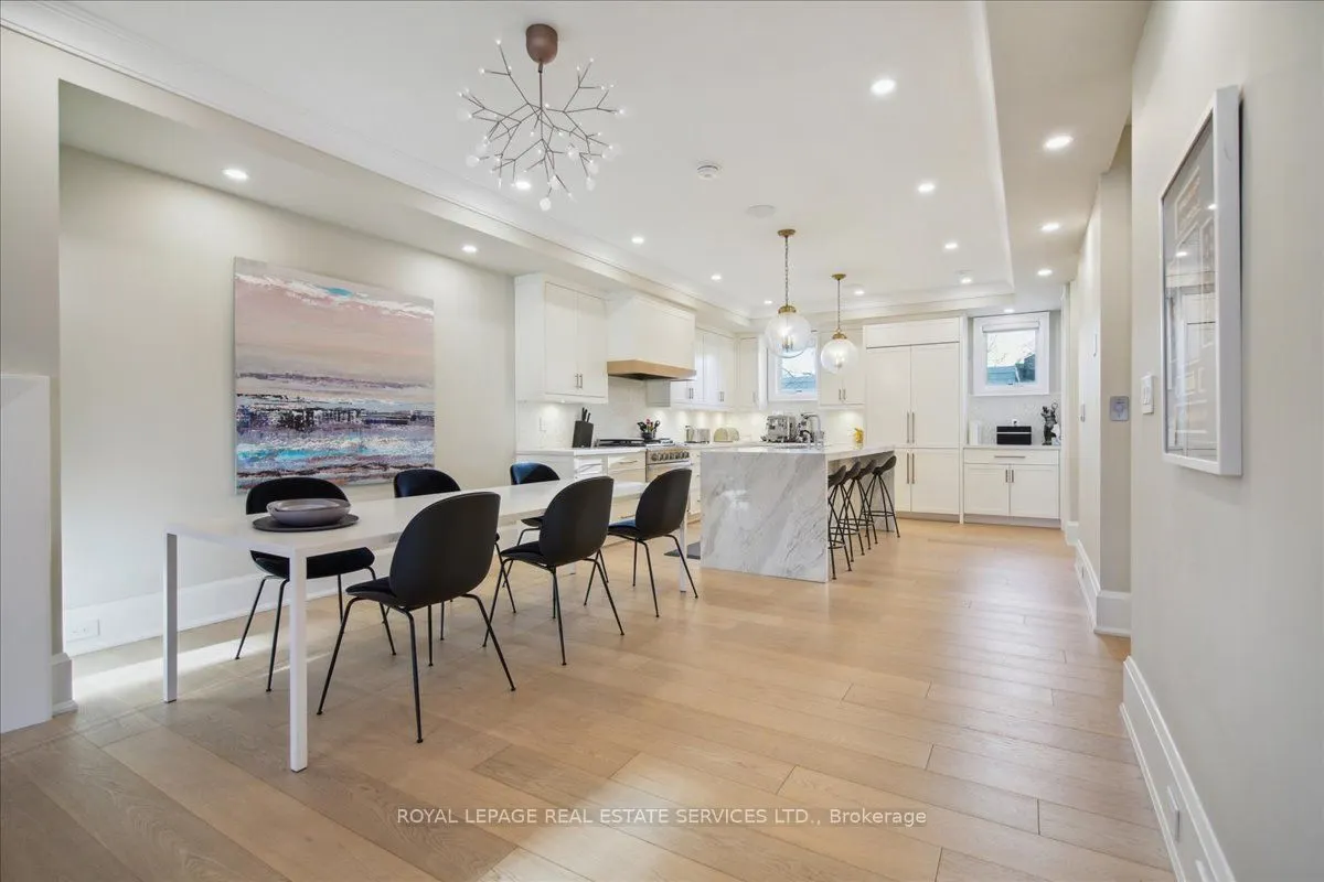 336 Robinson Street, #2