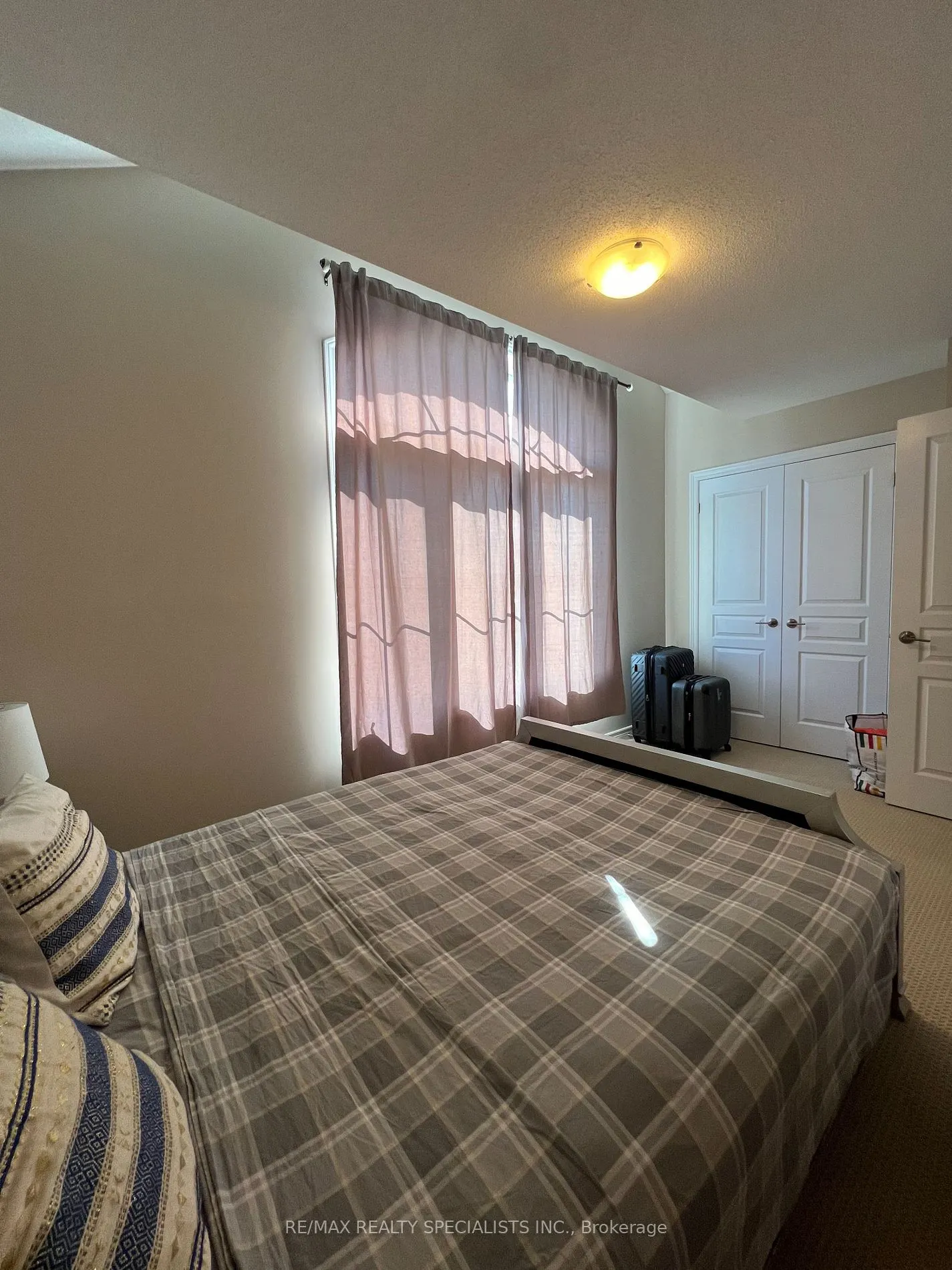 1401 Plains Rd, #14