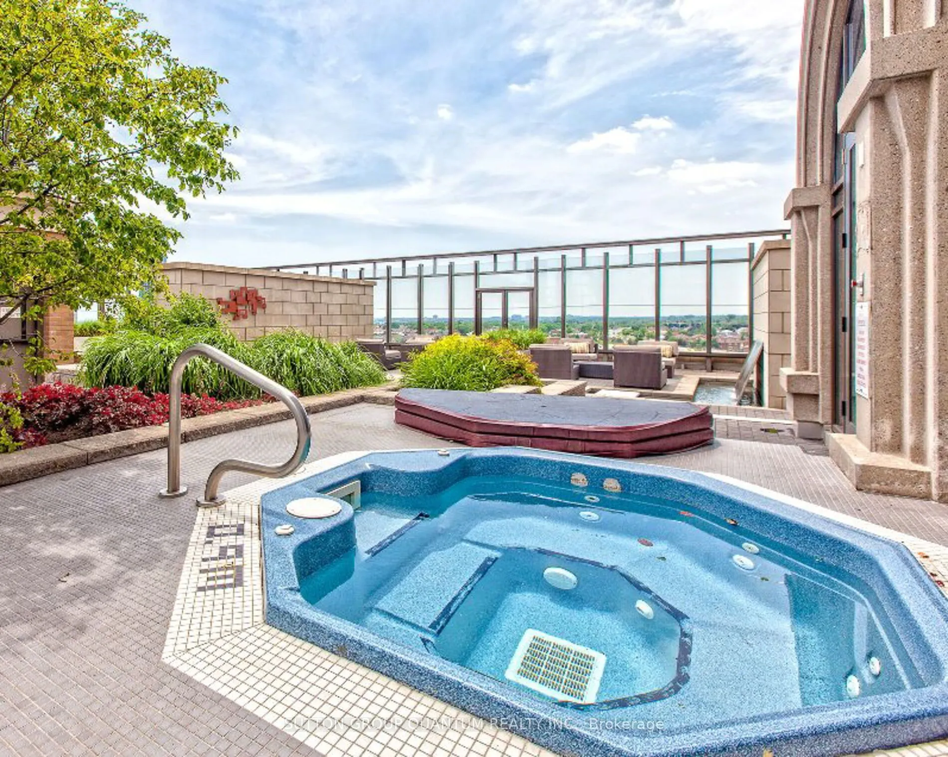 385 Prince Of Wales Dr, #1911