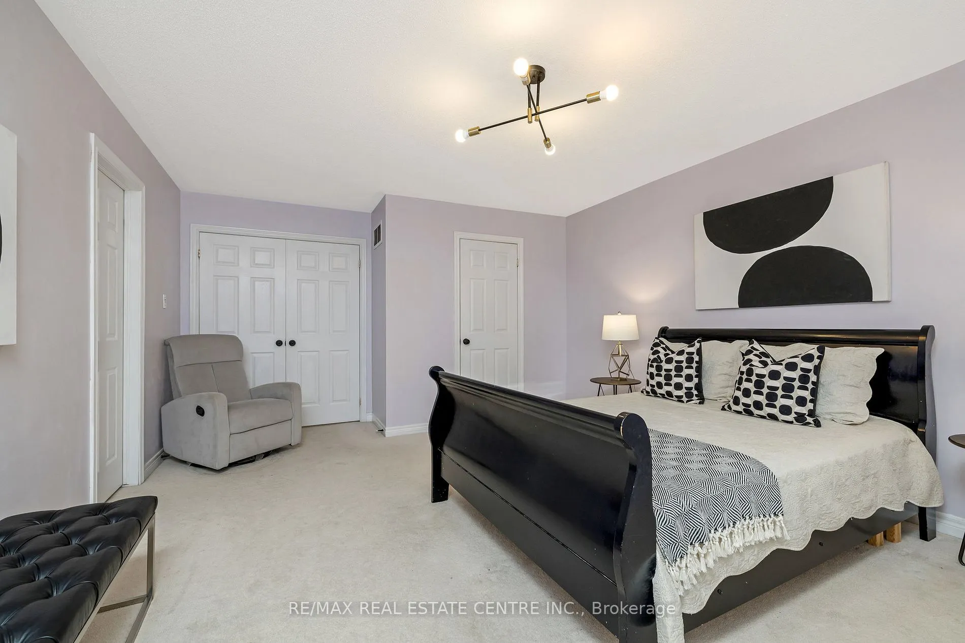 1395 Costigan Rd