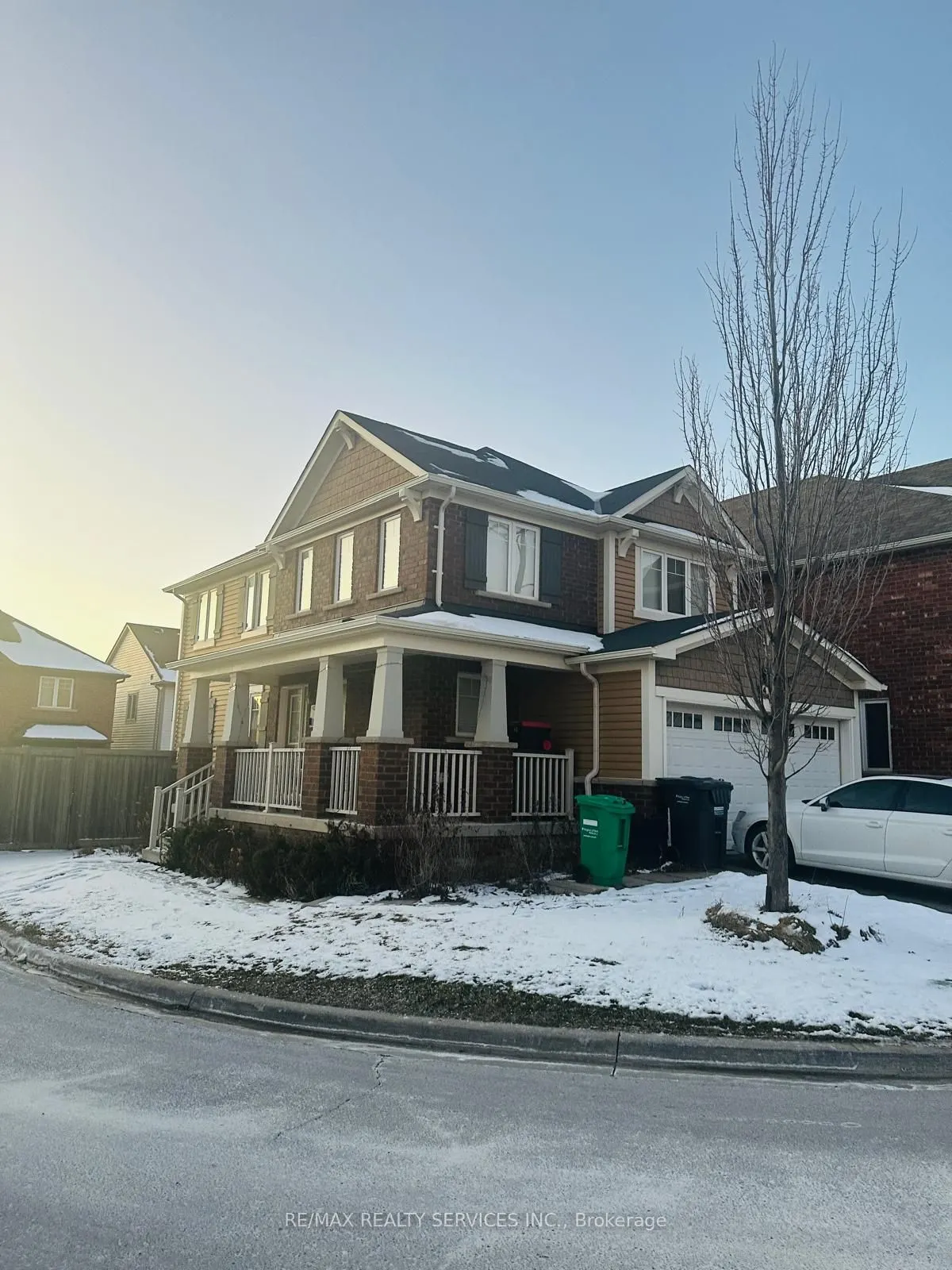 4 Meadowcrest Lane