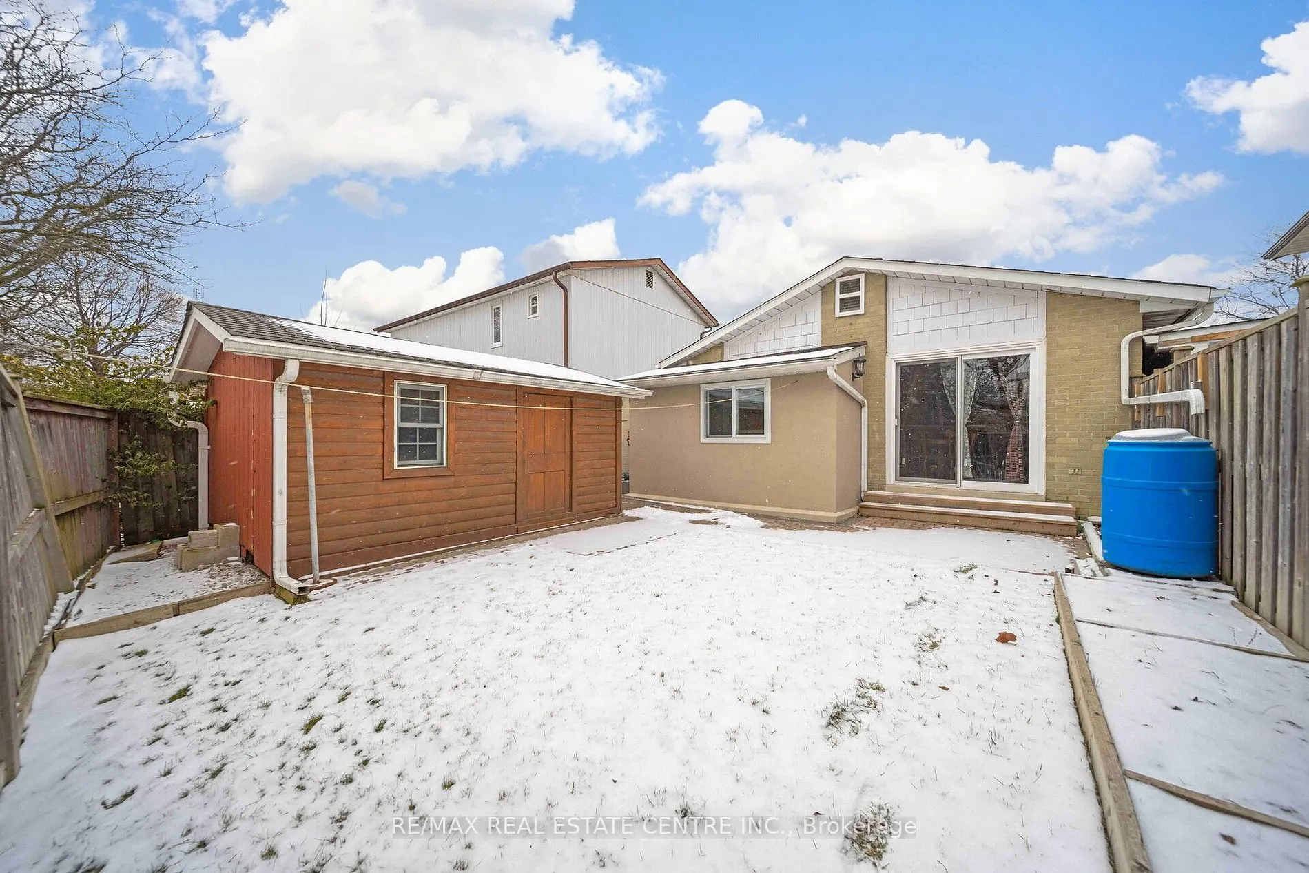 17 Haley Crt