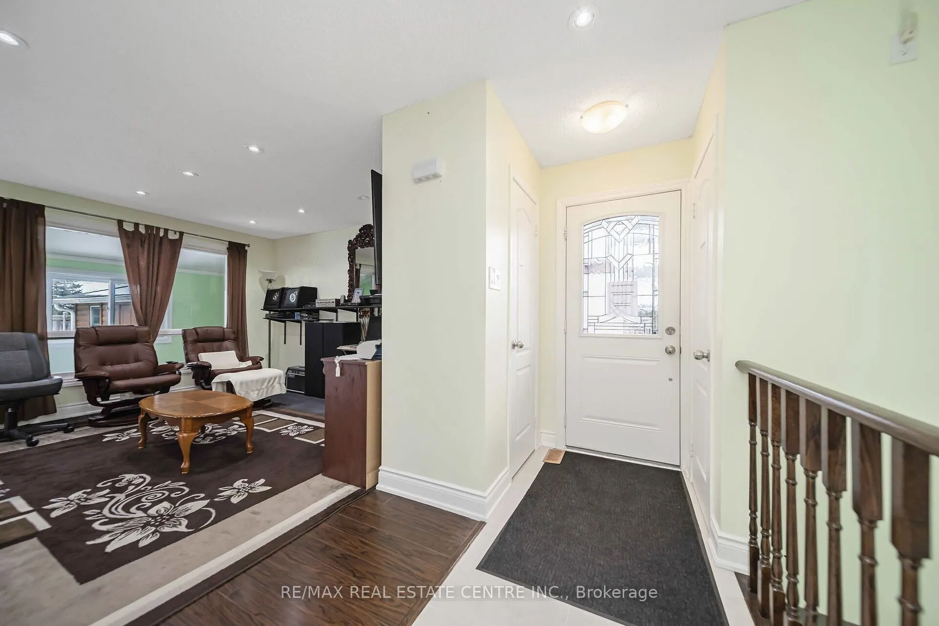 17 Haley Crt