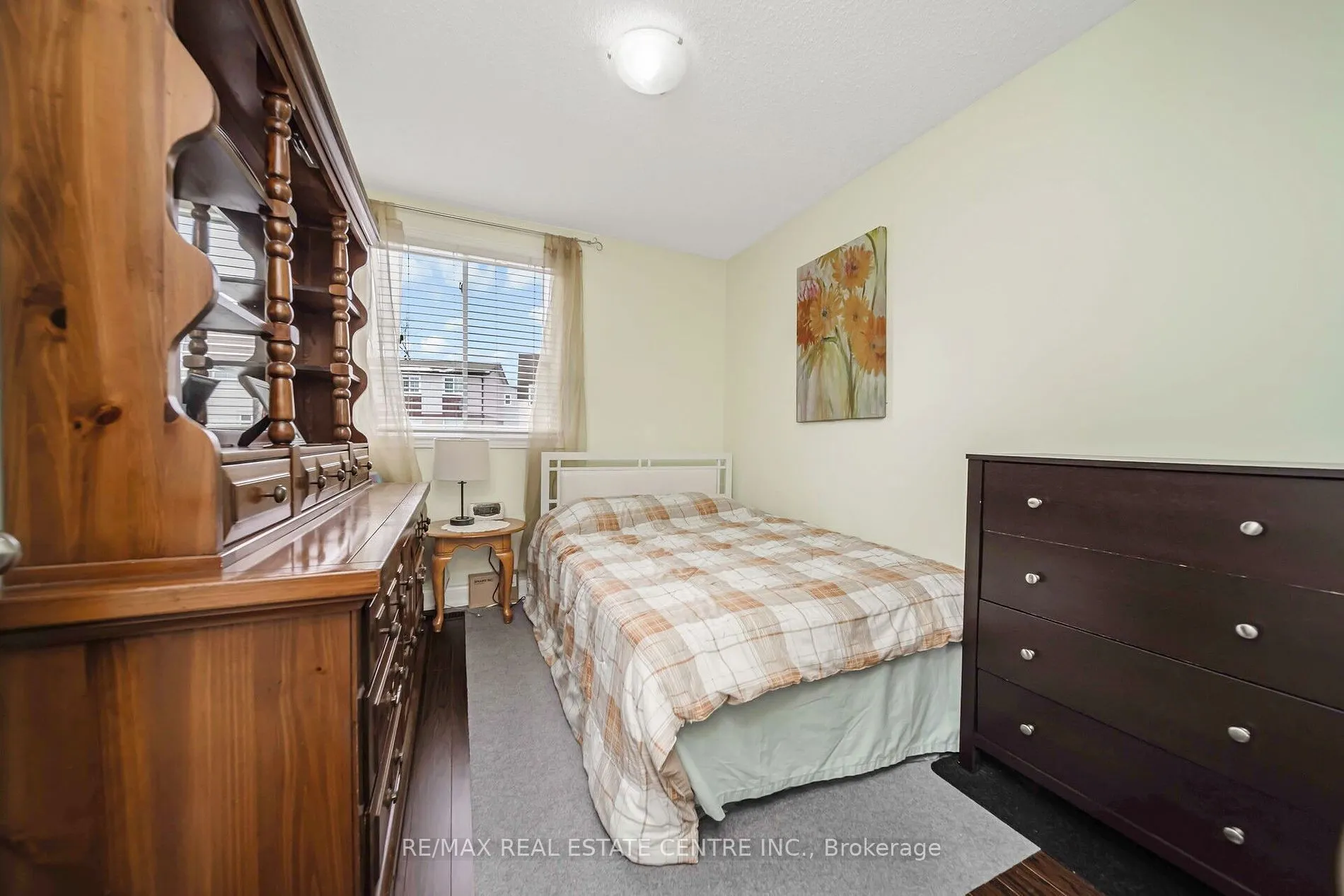 17 Haley Crt