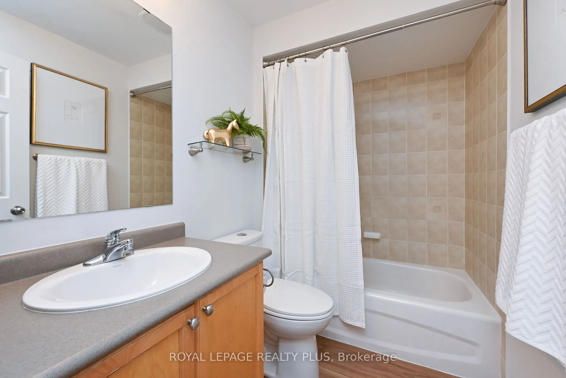 3056 Eglinton Ave W, #59