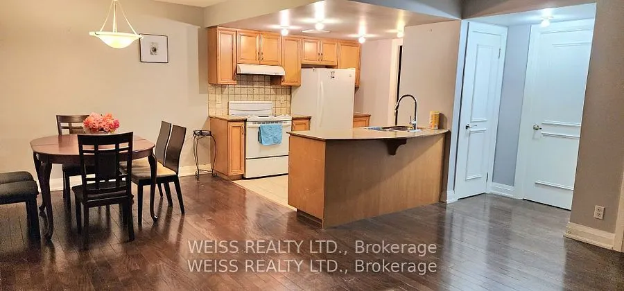 2737 Keele St, #402