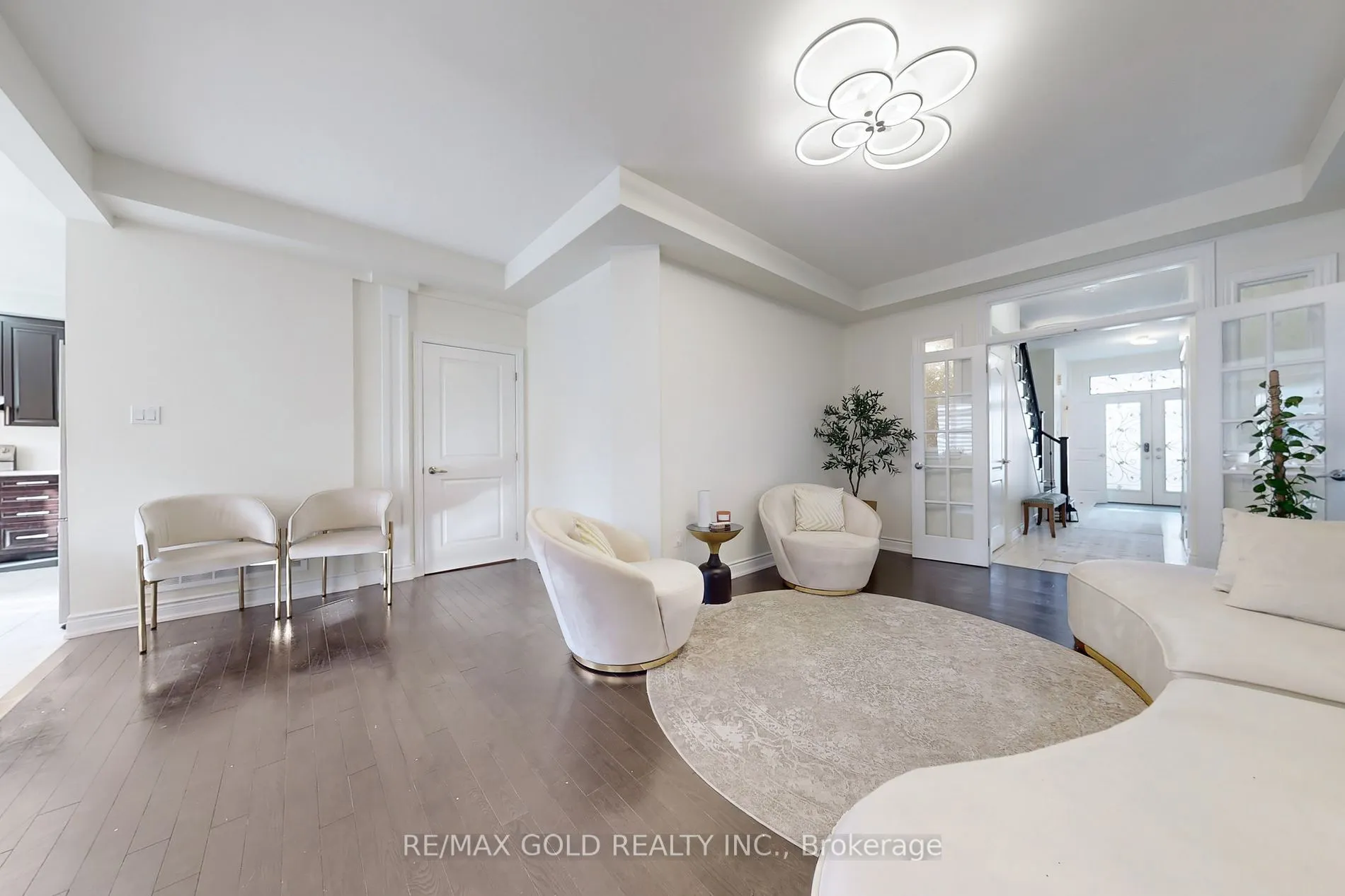 108 Elysian Fields Circ