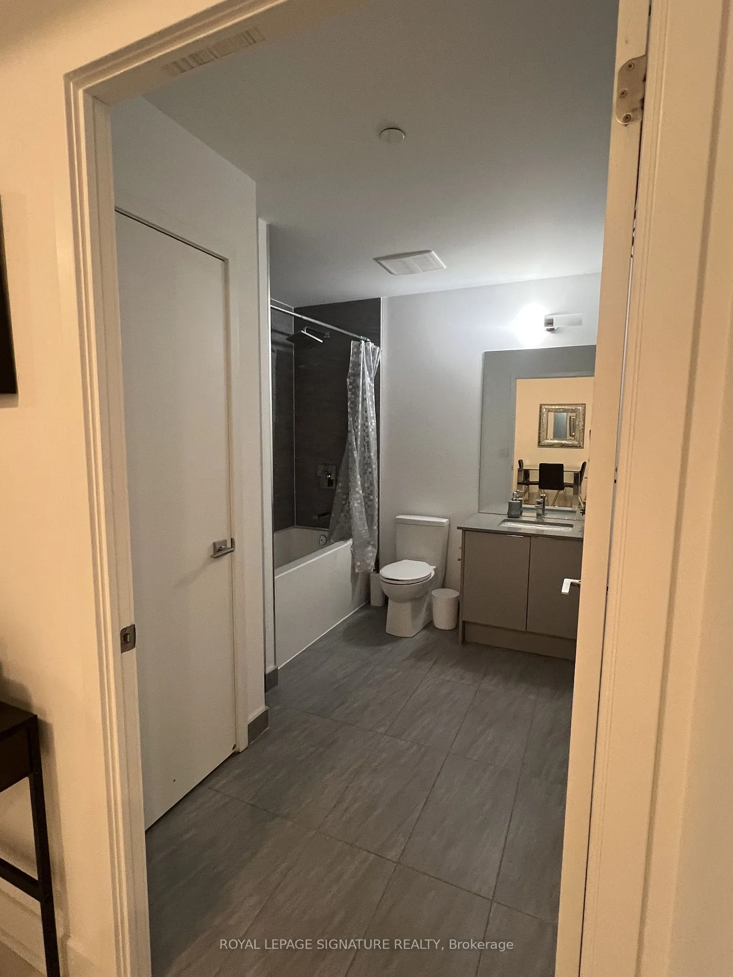 297 Oak Walk Dr, #2010