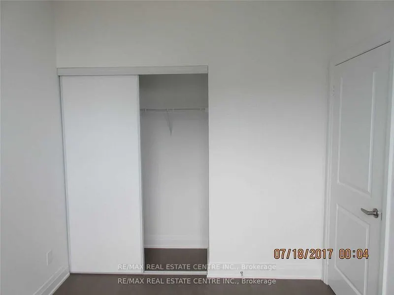 55 Speers Rd, #506