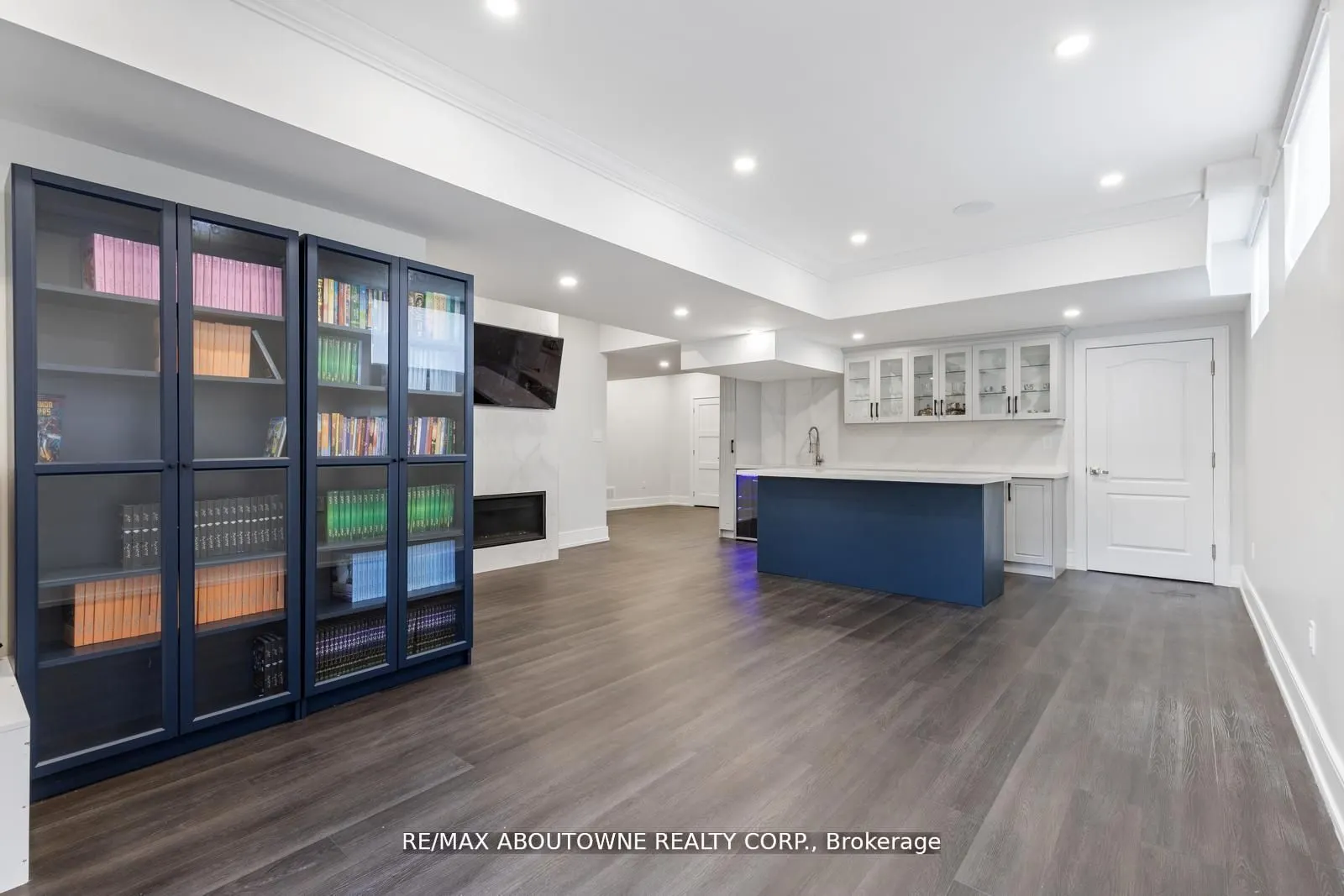 265 Woodale Ave