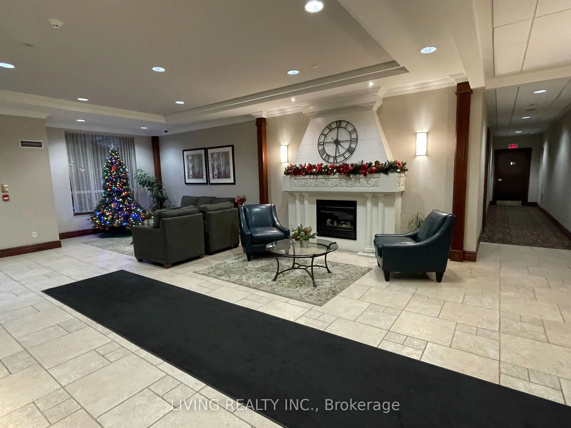 2545 Erin Centre Blvd, #1704