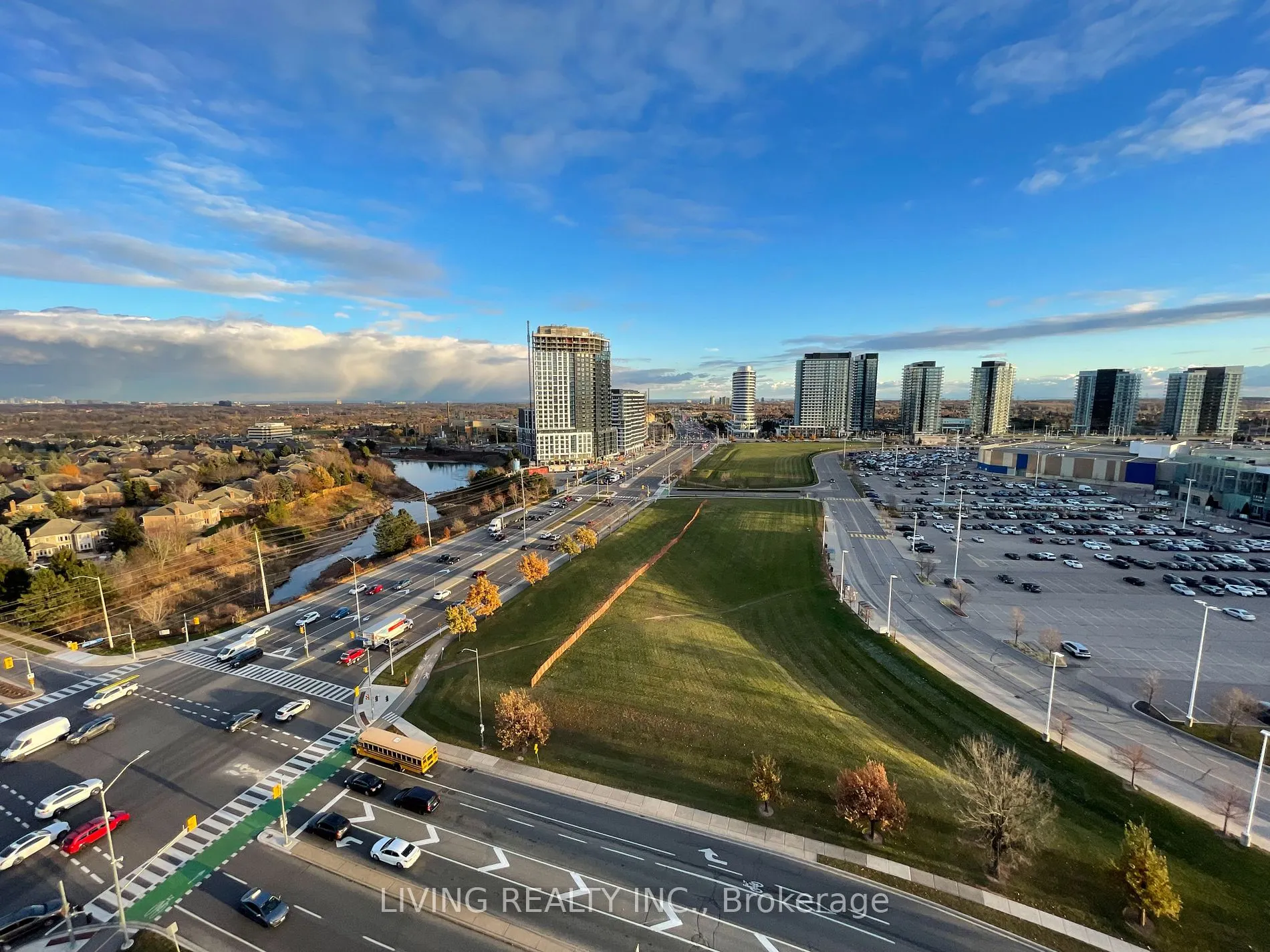 2545 Erin Centre Blvd, #1704