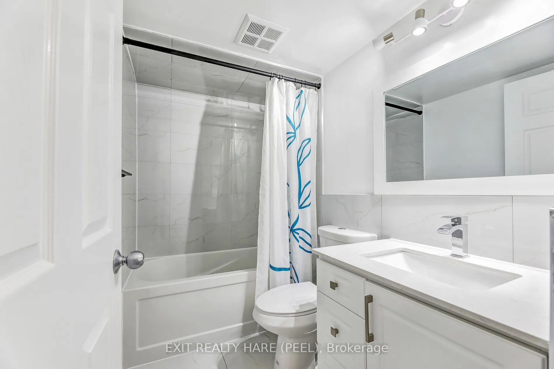 26 Hanover Rd, #1002