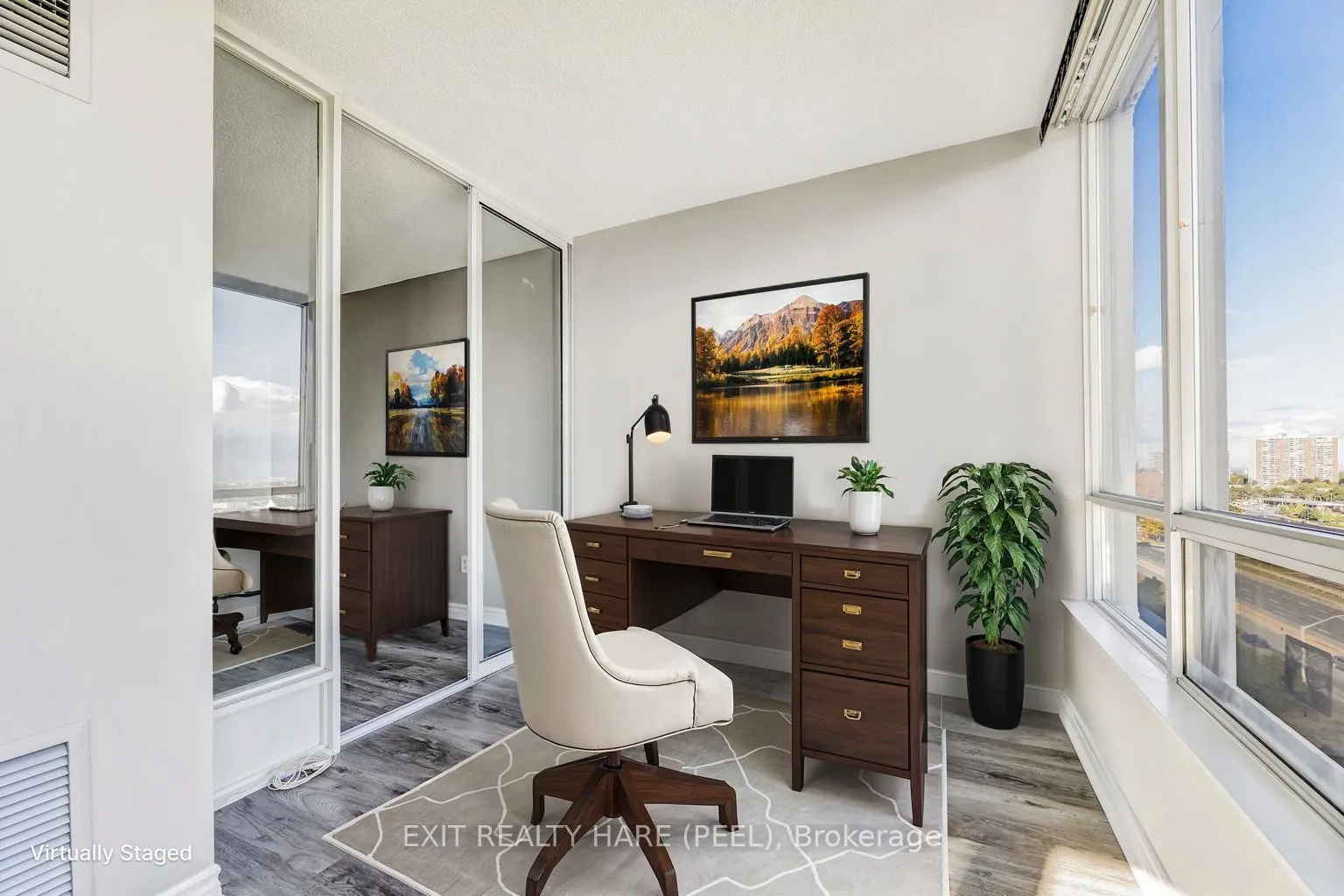 26 Hanover Rd, #1002