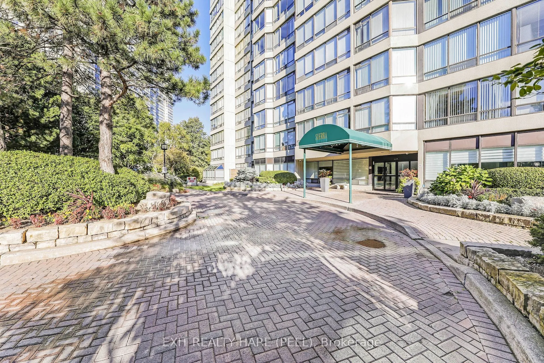 26 Hanover Rd, #1002
