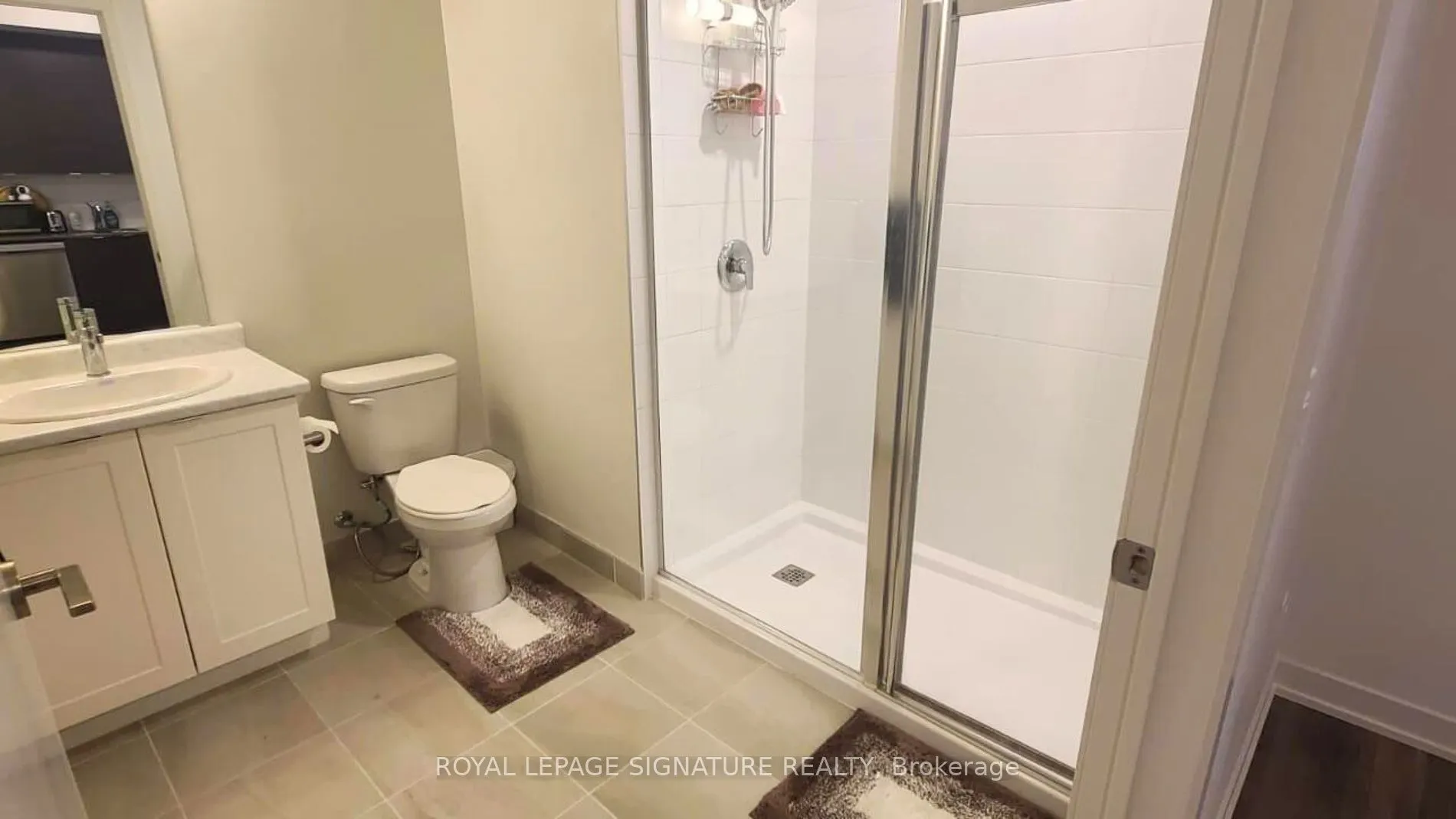62 Sky Harbour Dr, #402