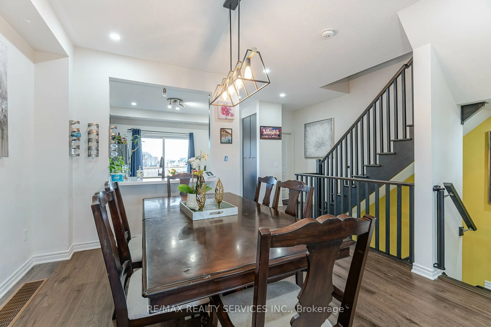 50 Edinburgh Dr, #5