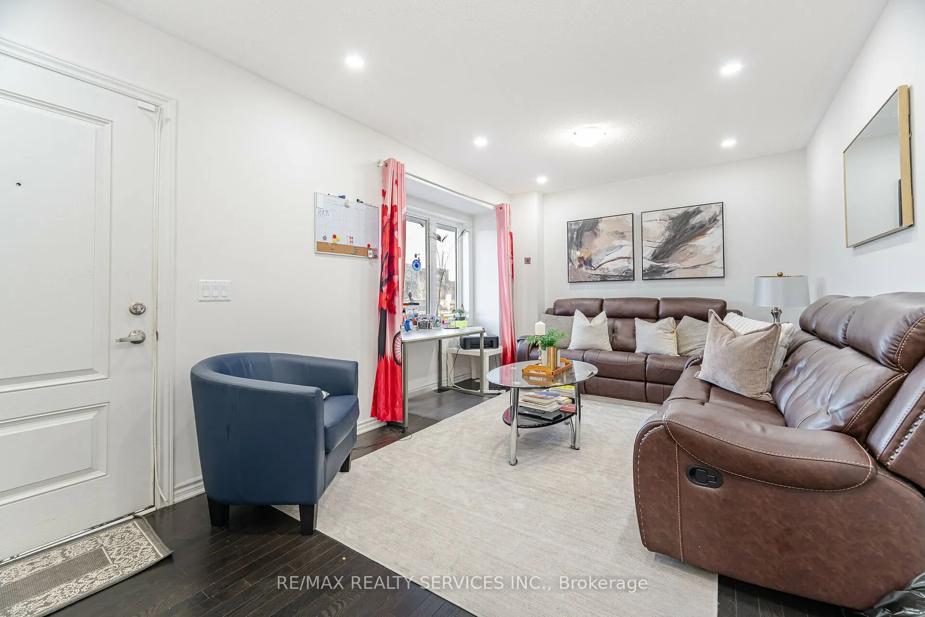 50 Edinburgh Dr, #5