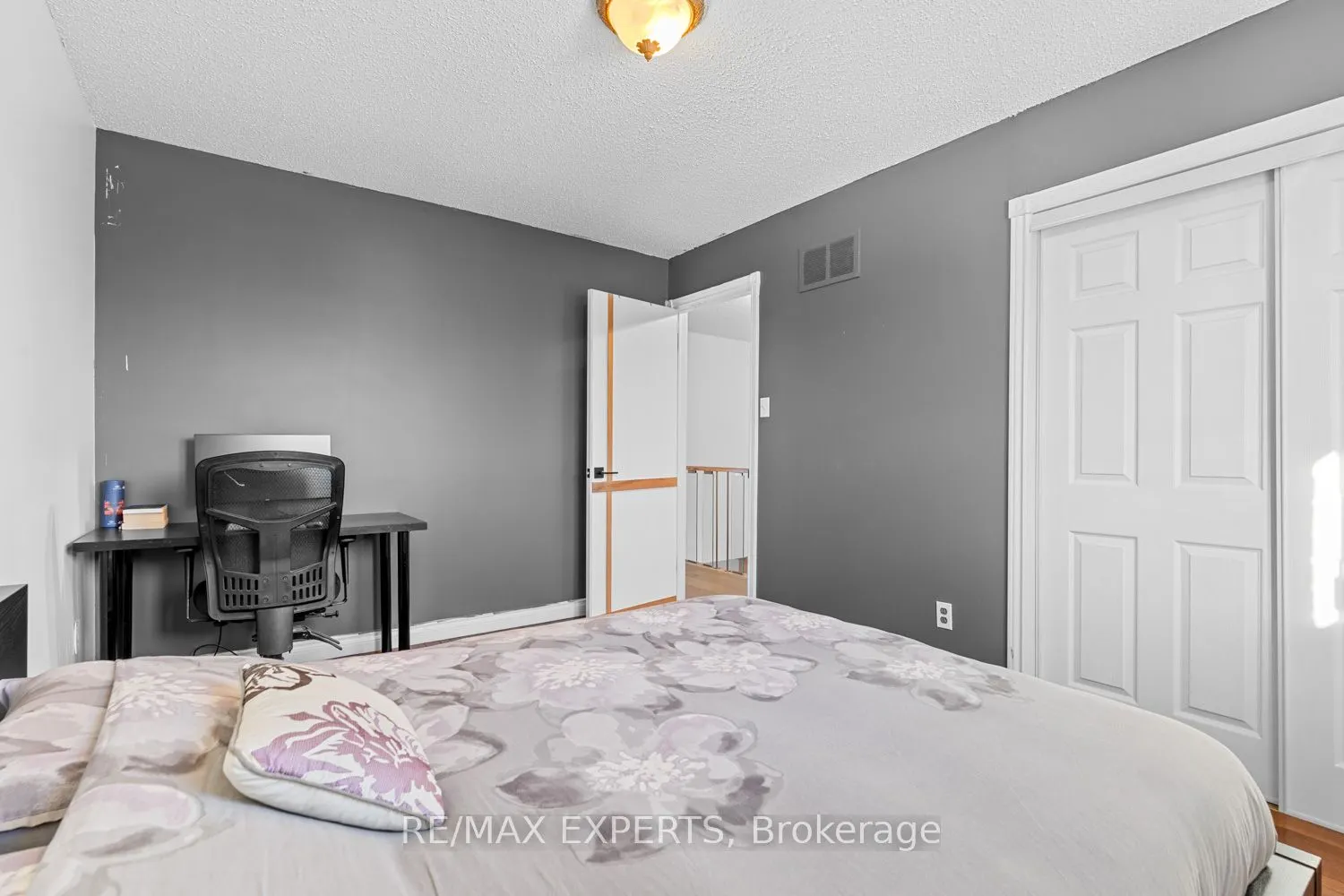 5 King Arthurs Crt