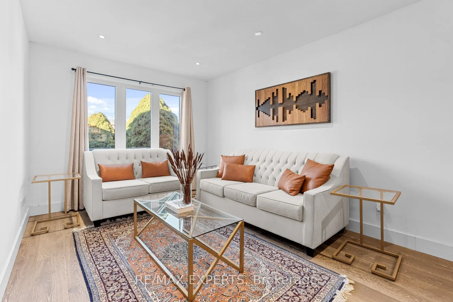 5 King Arthurs Crt