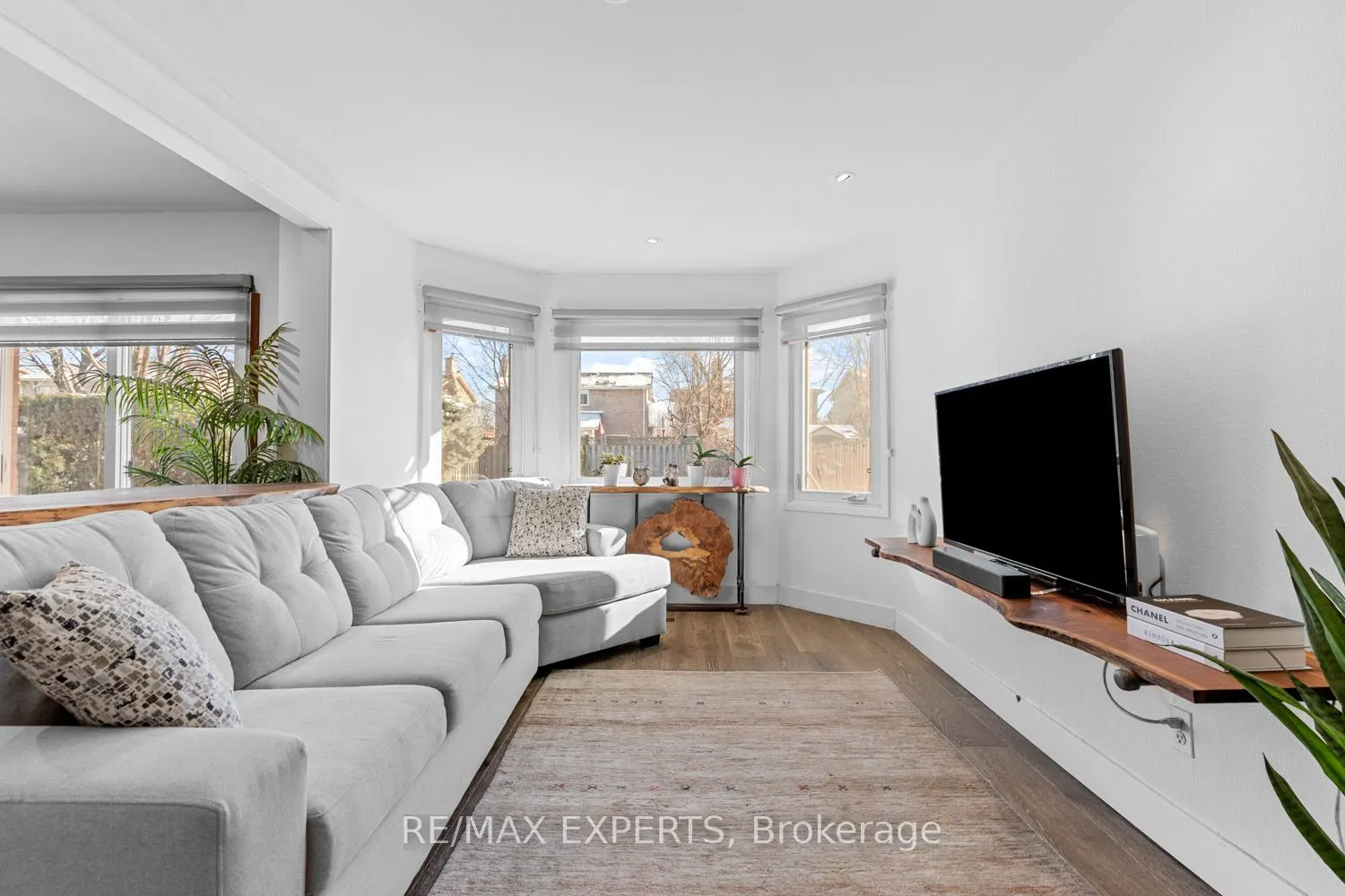 5 King Arthurs Crt