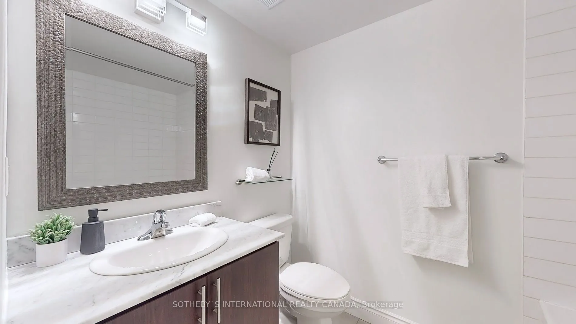 5 Richgrove Dr, #210