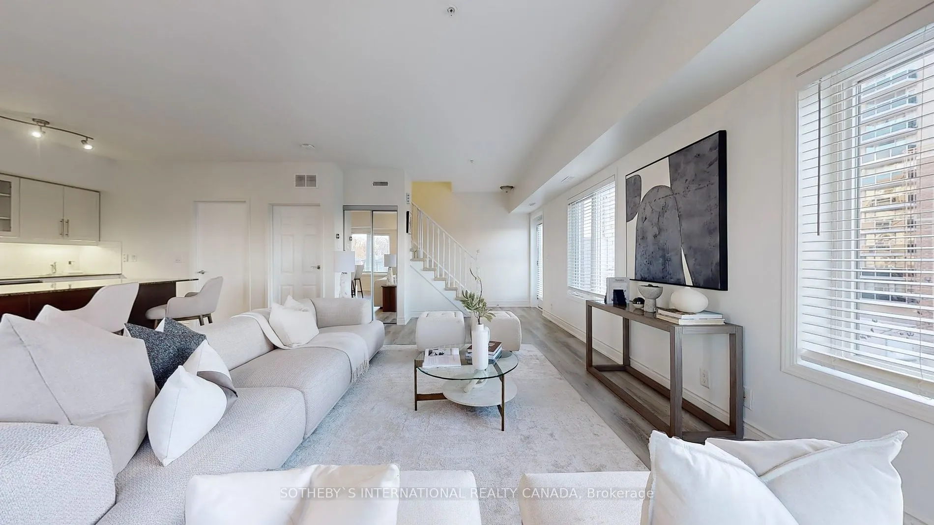5 Richgrove Dr, #210