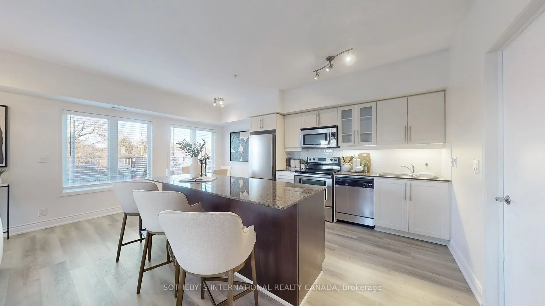 5 Richgrove Dr, #210