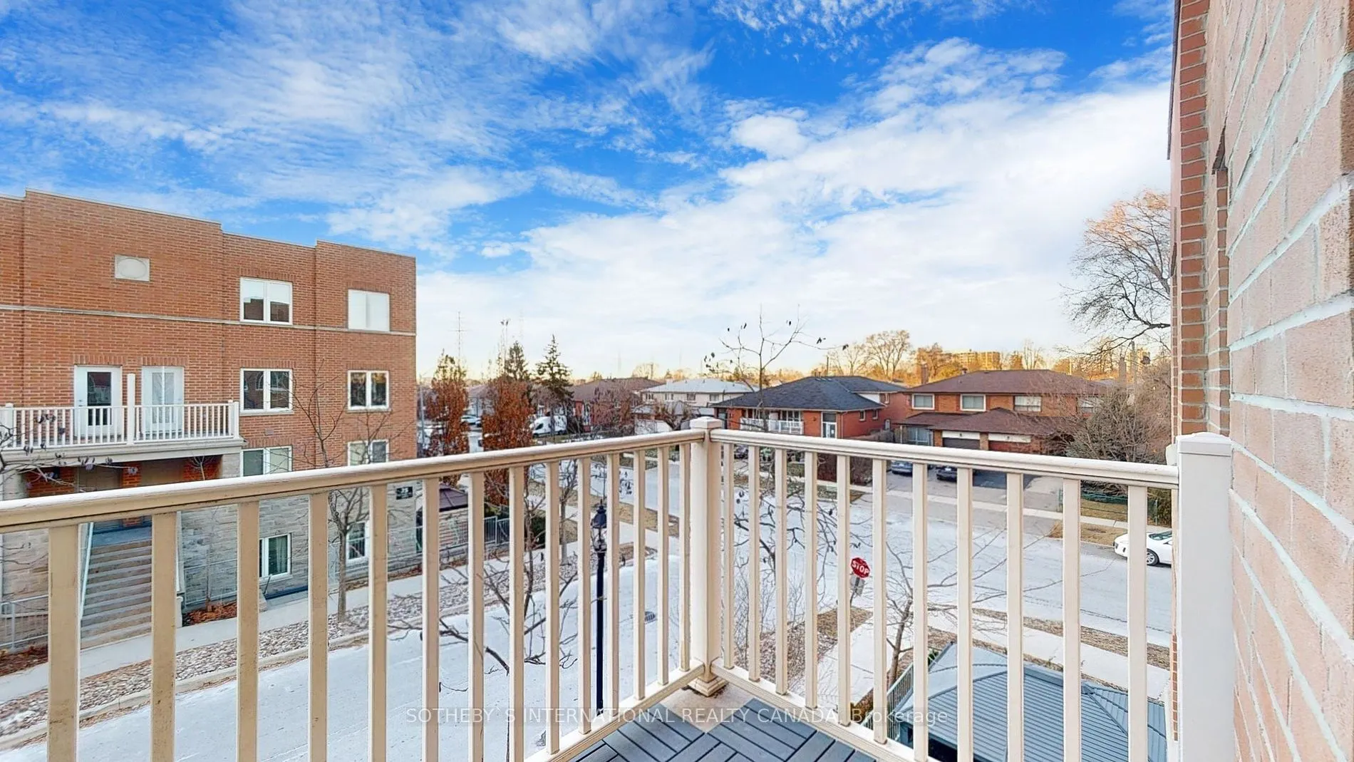 5 Richgrove Dr, #210