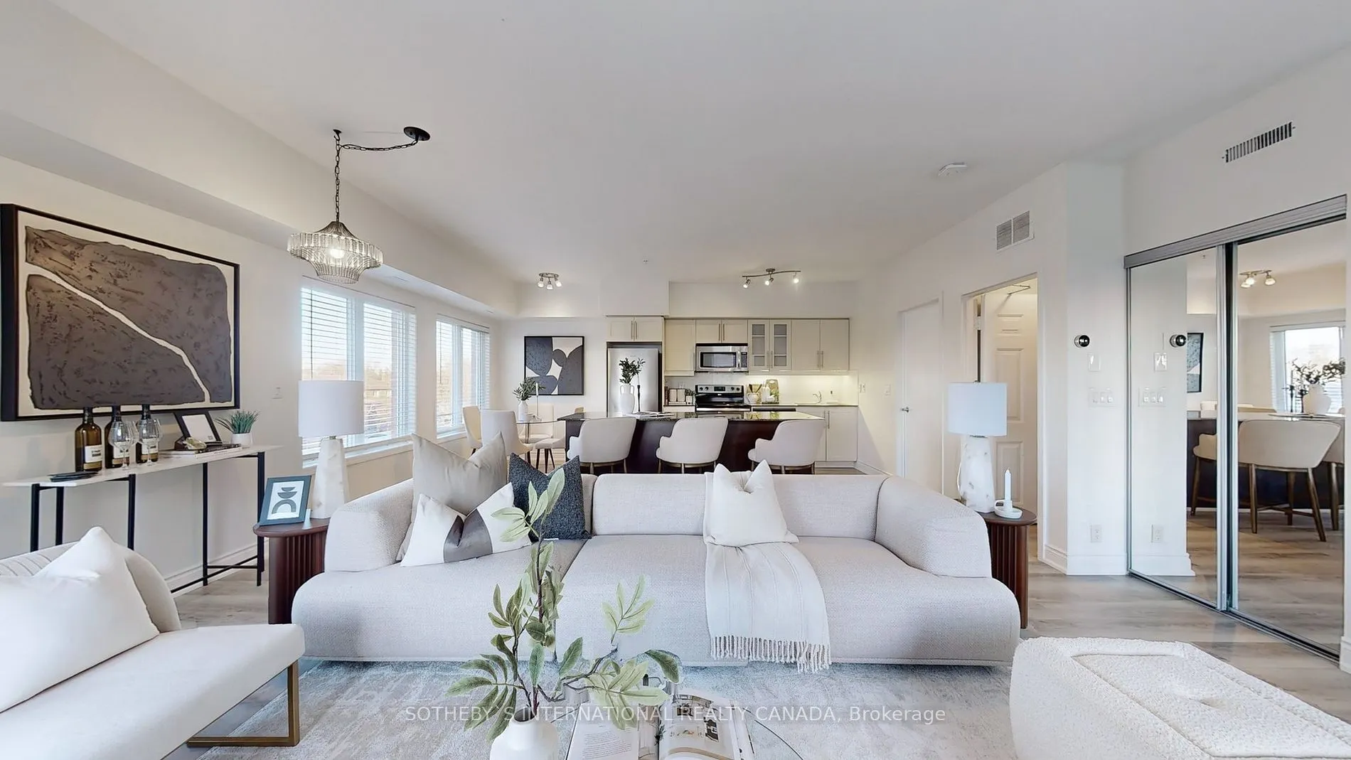 5 Richgrove Dr, #210