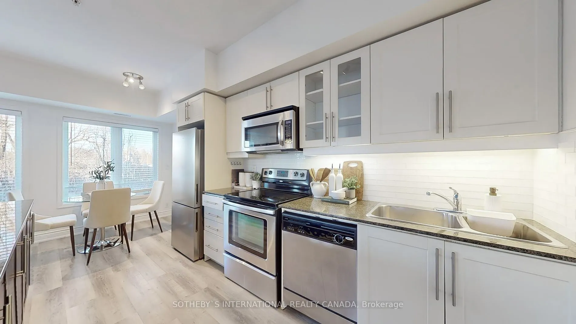 5 Richgrove Dr, #210