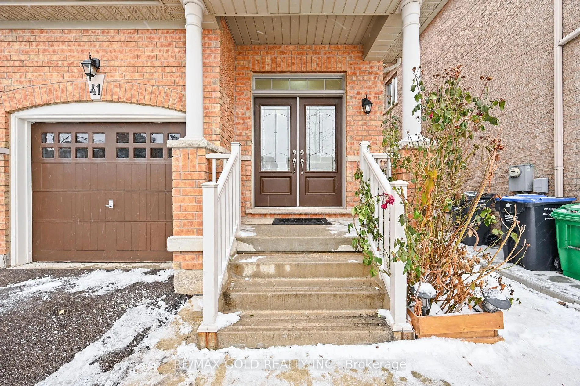 41 Speedwell St