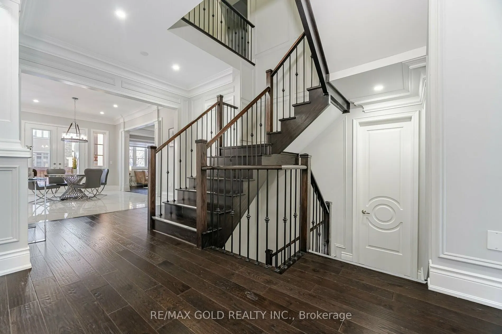 9 Bedouin Cres
