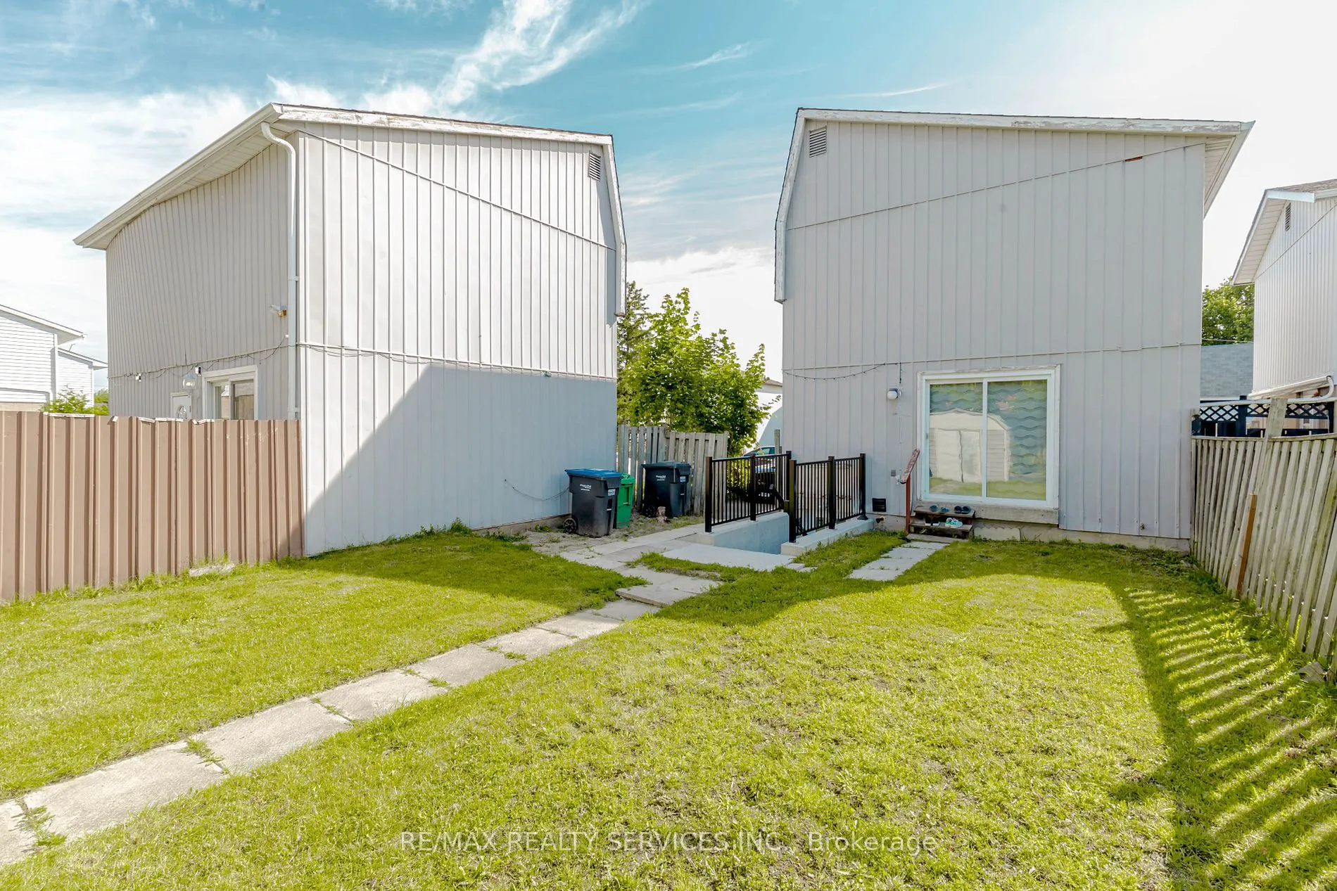 13 Greenbush Crt