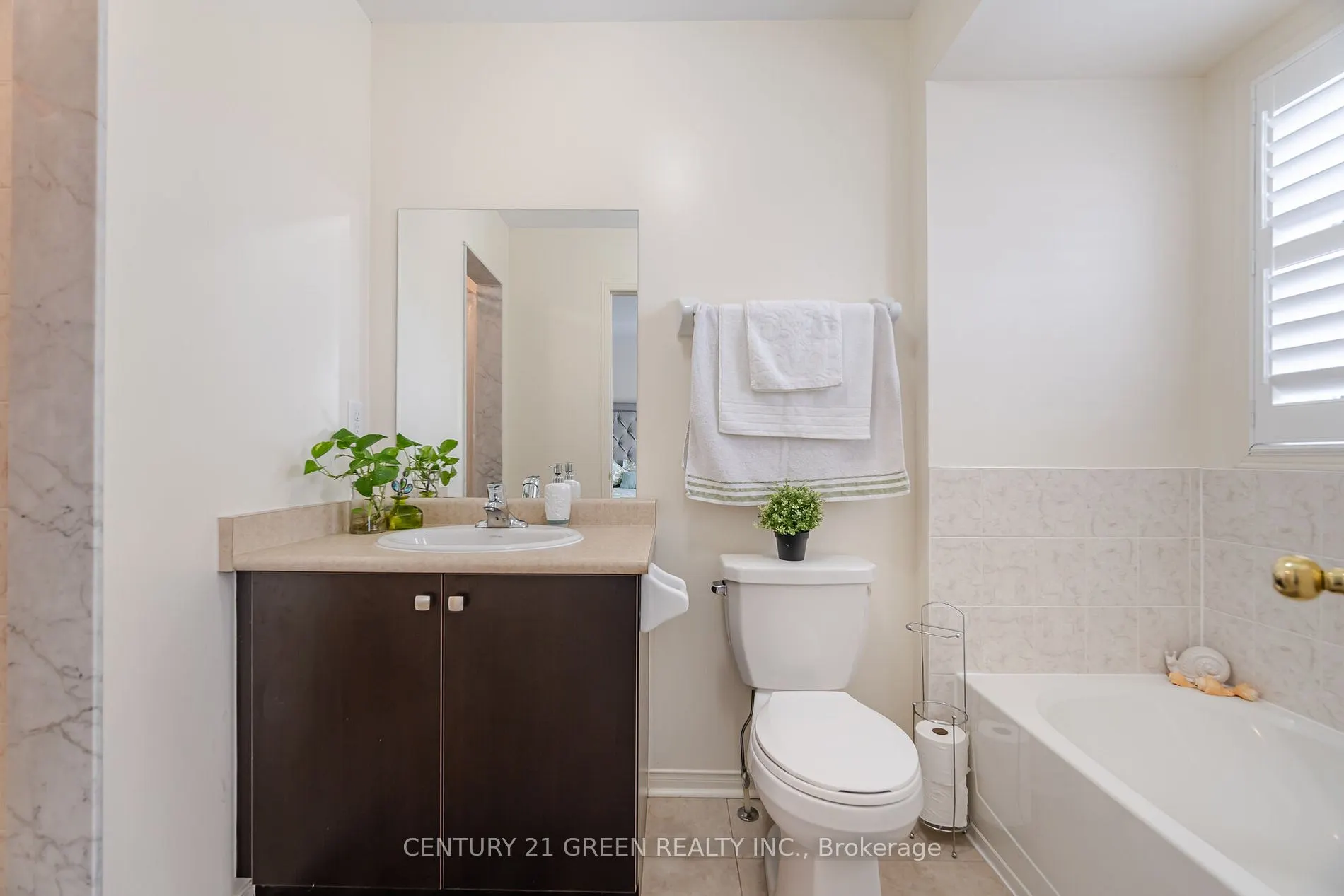 120 Cookview Dr