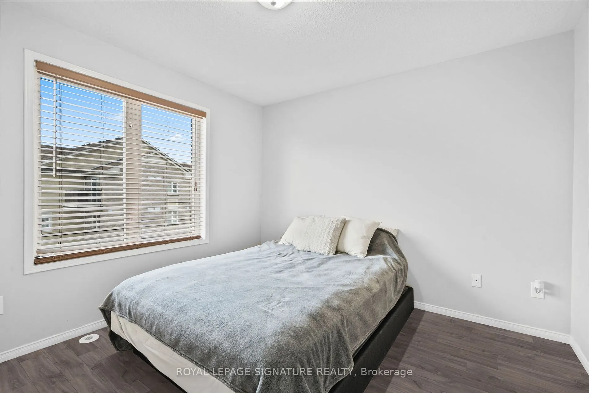 4950 Winston Churchill Blvd, #114