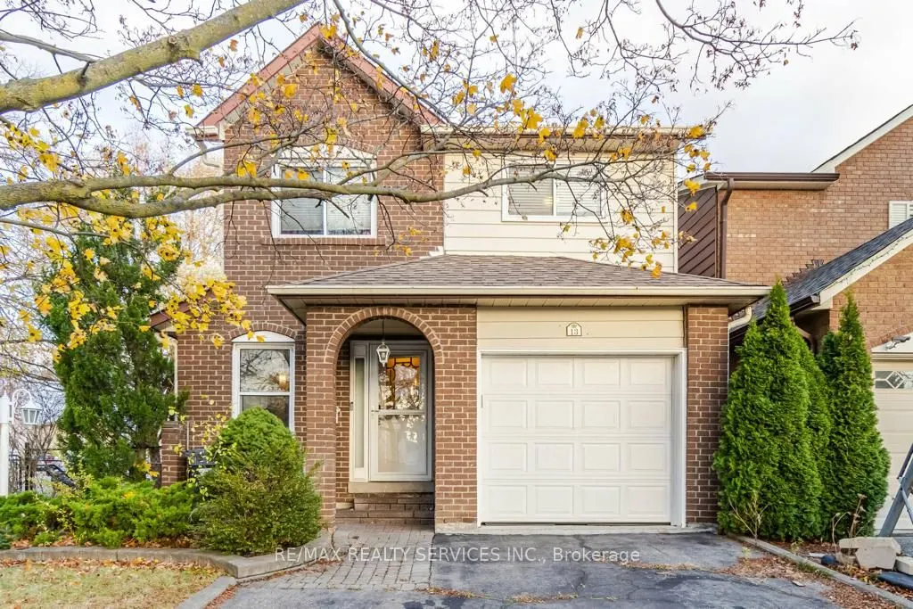 13 Weybridge Tr