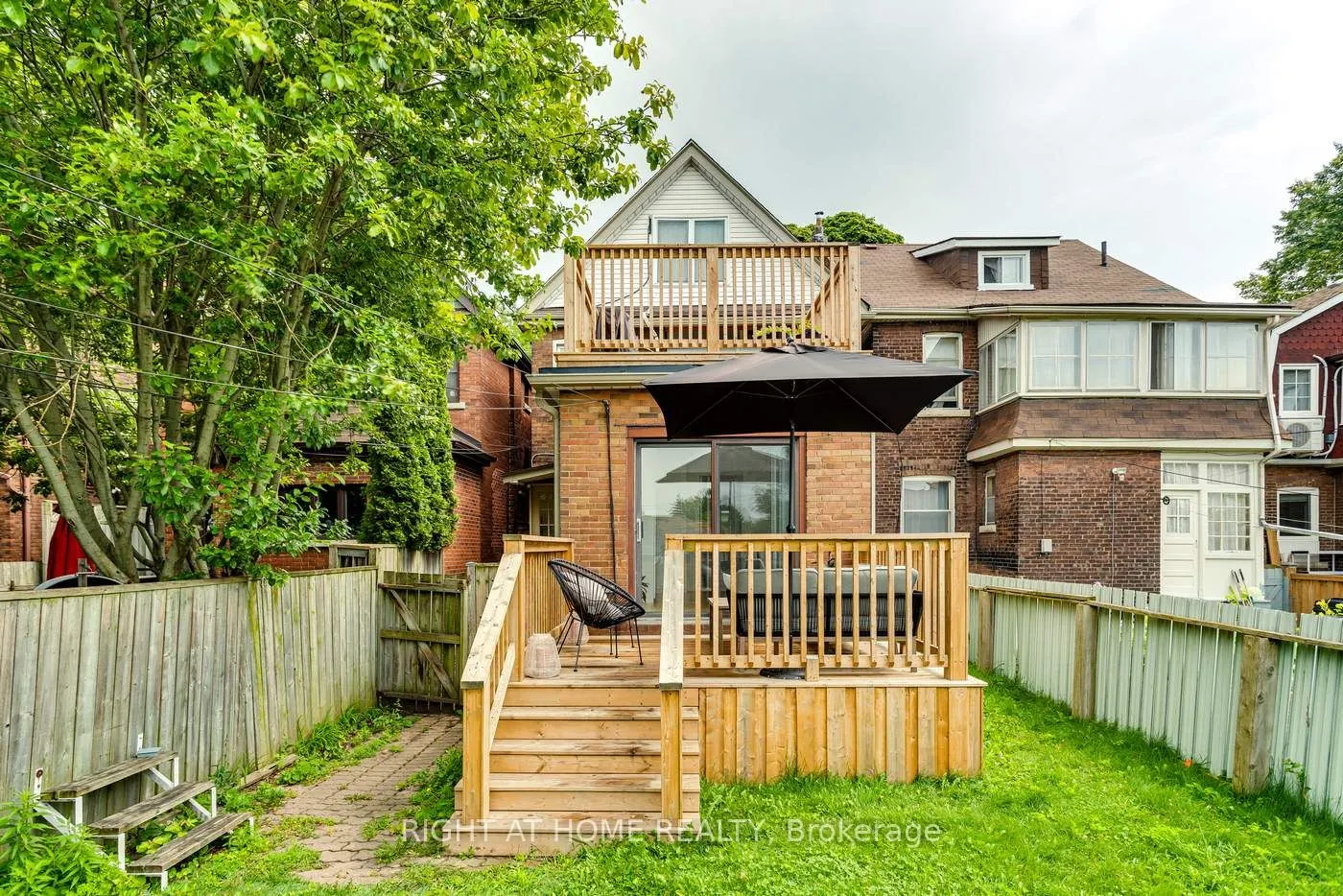 76 Glendale Ave