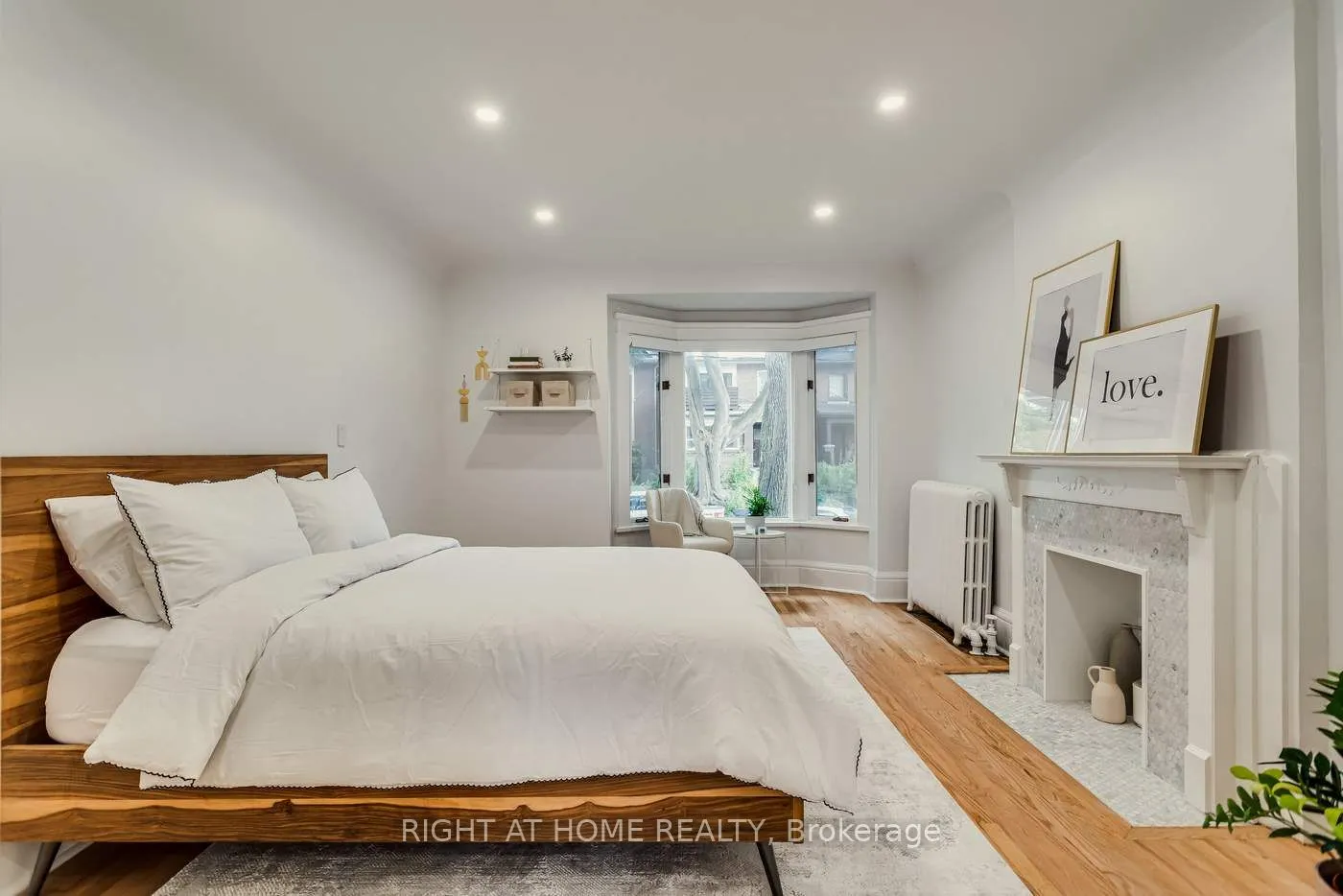 76 Glendale Ave