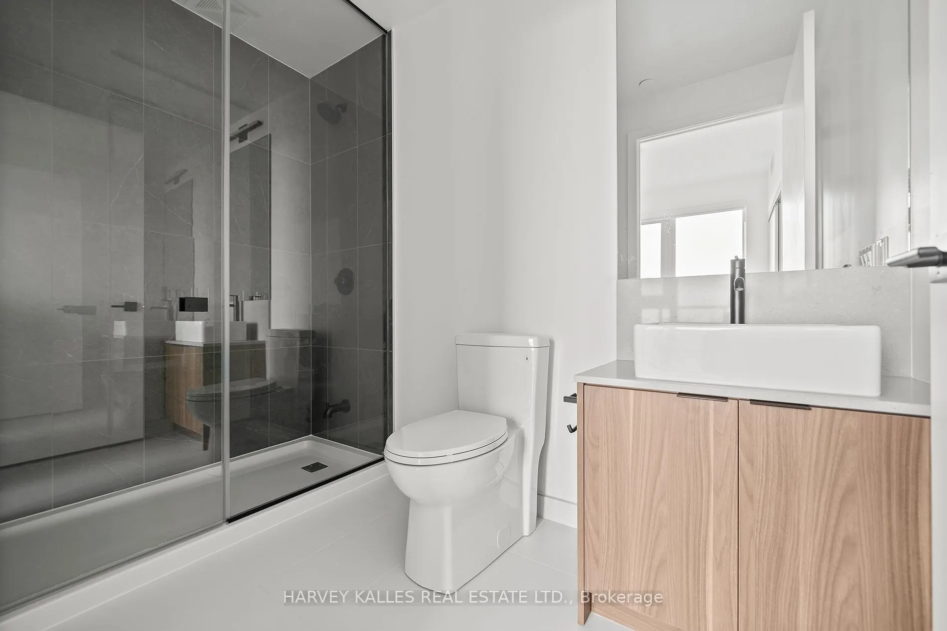 1285 Dupont St, #2706
