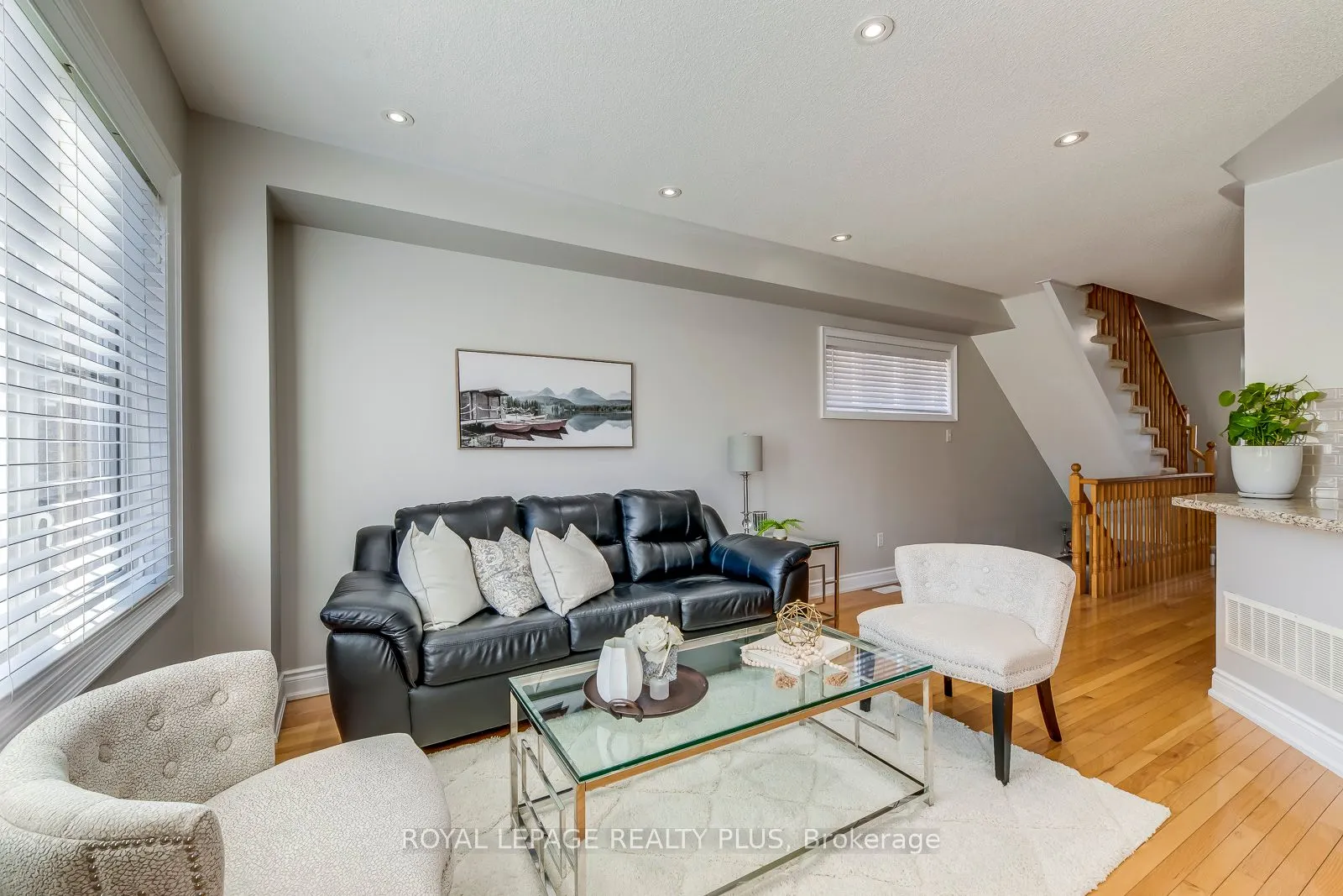 3950 Erin Centre Blvd, #44