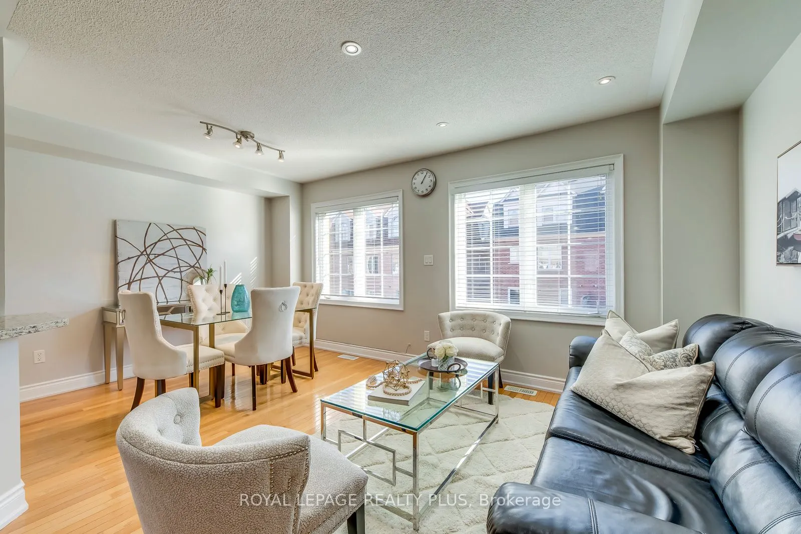 3950 Erin Centre Blvd, #44